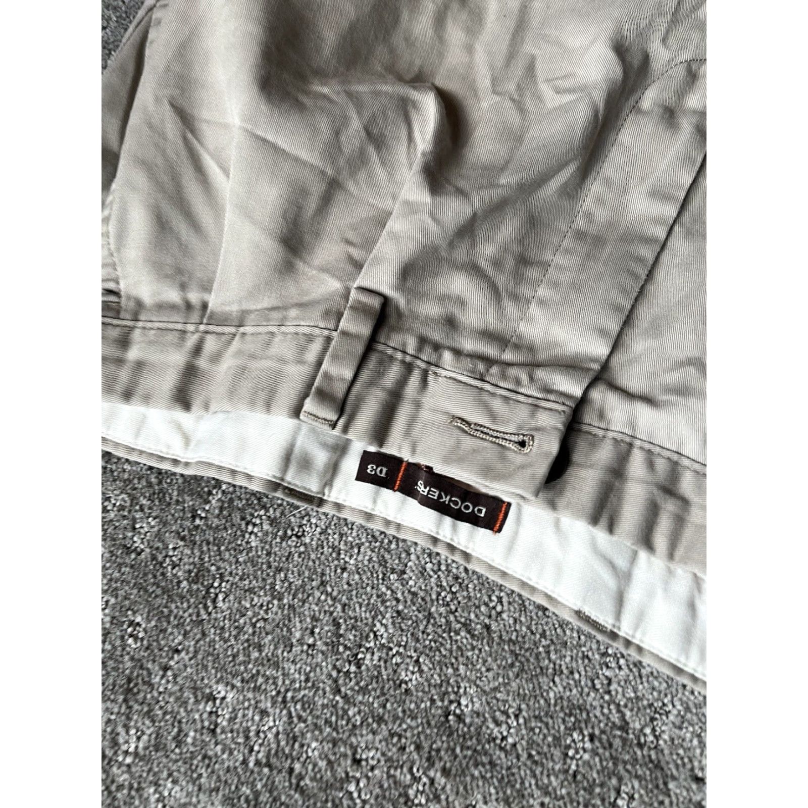Dockers DOCKERS Pants Main Selling Point: Flat Front Chino - Ivory Beige - Size 36x32 - Regular Fit - Men Size US 36 / EU 52 - 3 Thumbnail