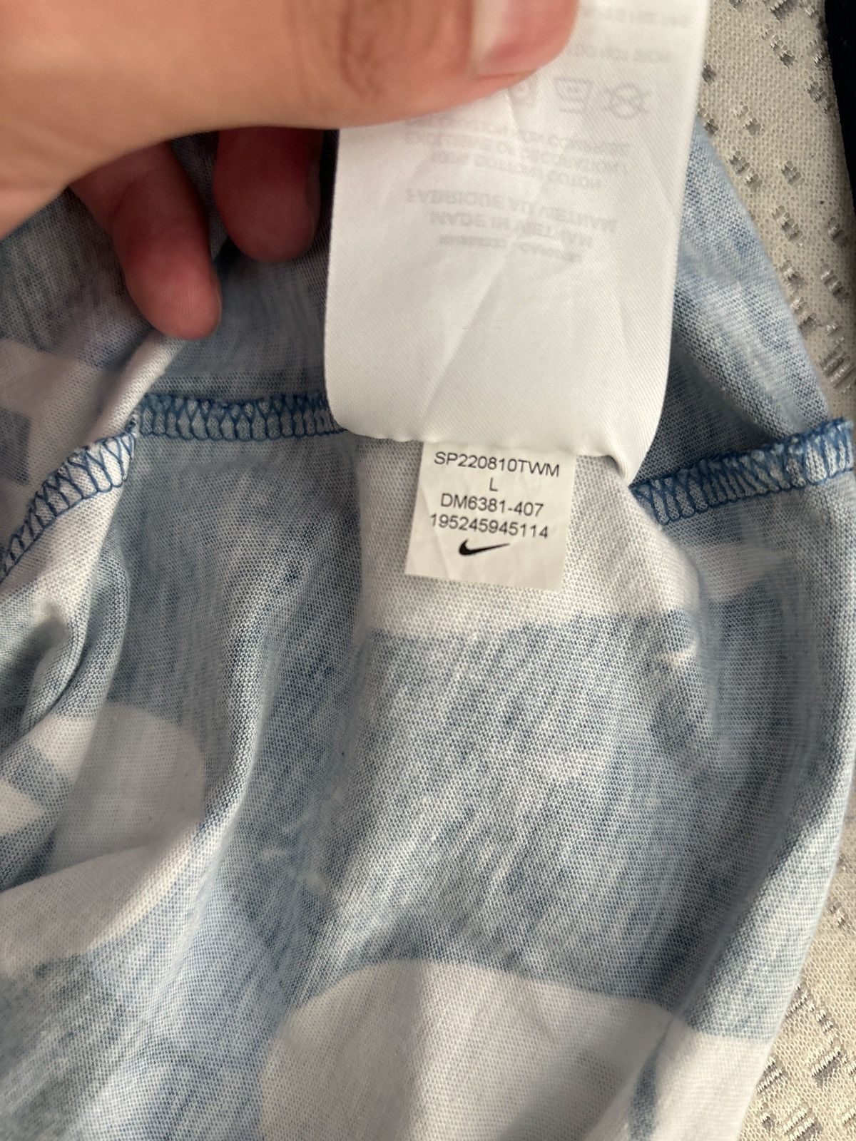 Designer × Nike Nike Tee Shirt Size US L / EU 52-54 / 3 - 4 Thumbnail