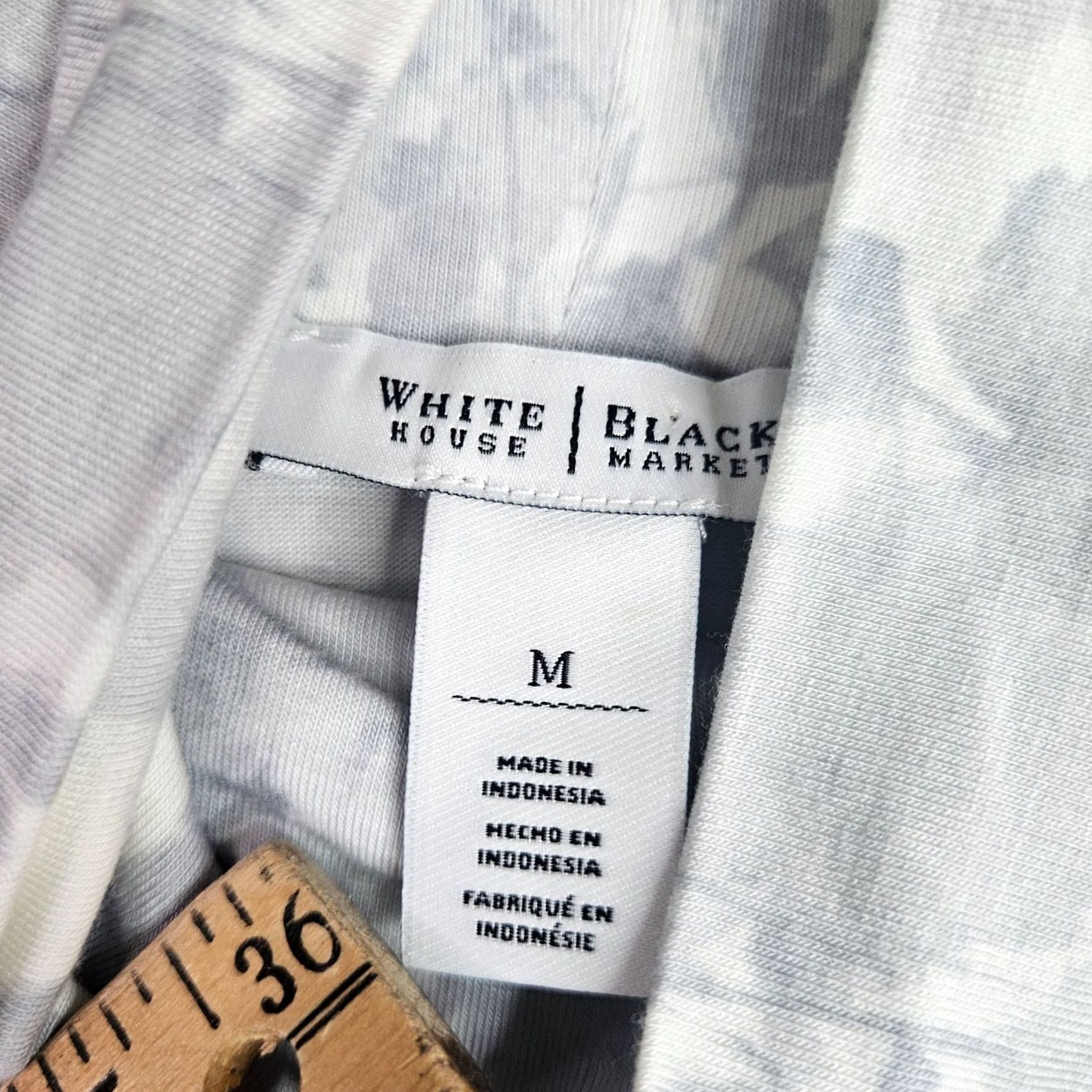 White House Black Market White House Black Market Women's Gray Cowl Neck Long Sleeve Top M Shirt Blouse Size M / US 6-8 / IT 42-44 - 4 Thumbnail