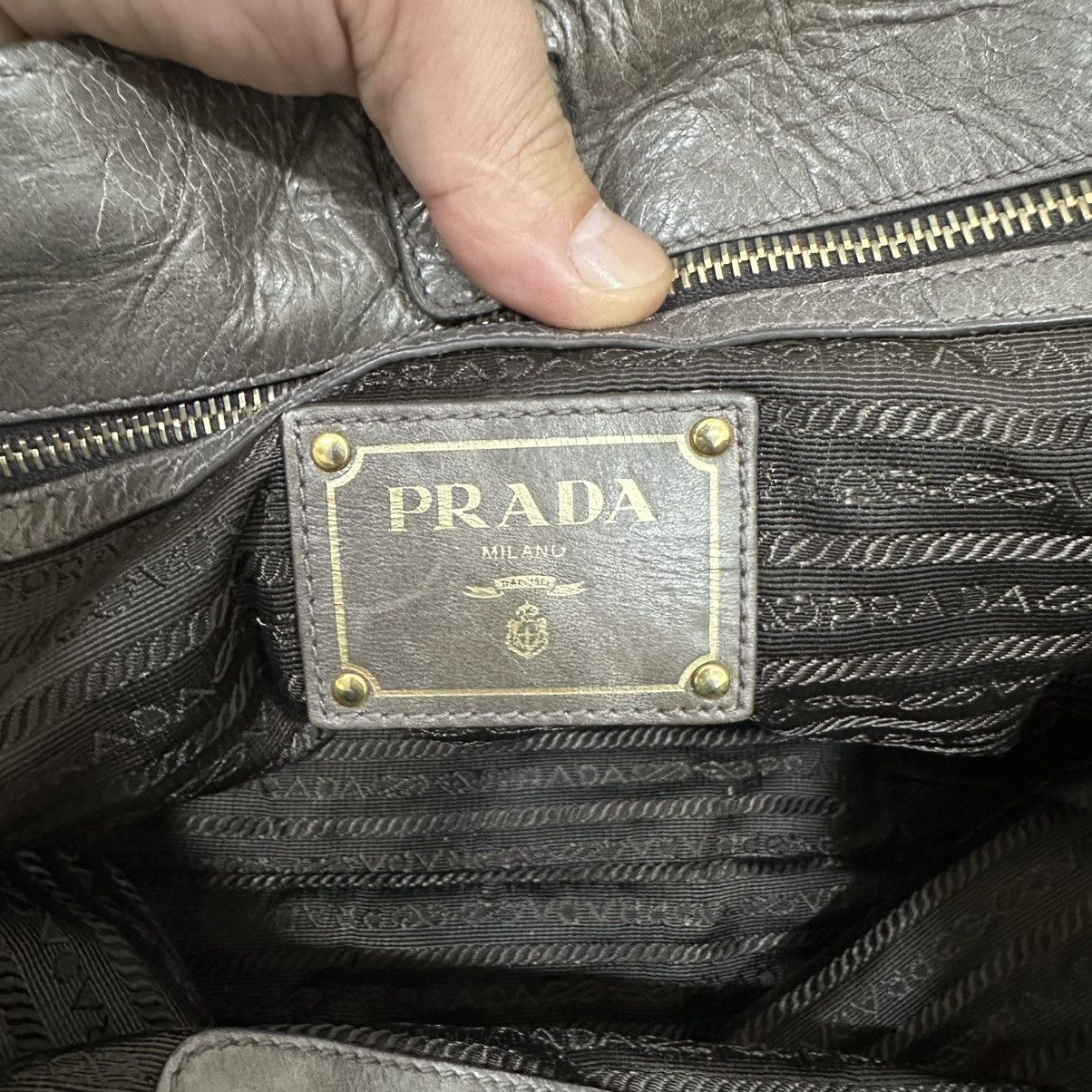 Prada PRADA LUCIDA VITELLO SHINE LETAHER TWO WAY TOTE BAG Size ONE SIZE - 15 Thumbnail