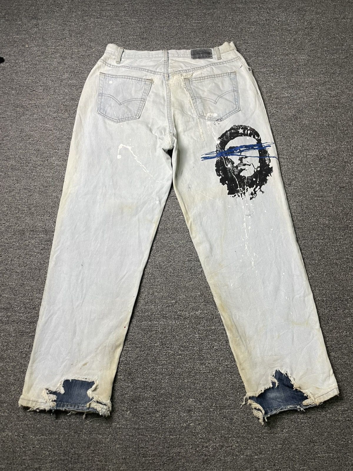 Levi's Vintage Levis Custom Print Denim Jeans (74) Size US 35 - 15 Thumbnail