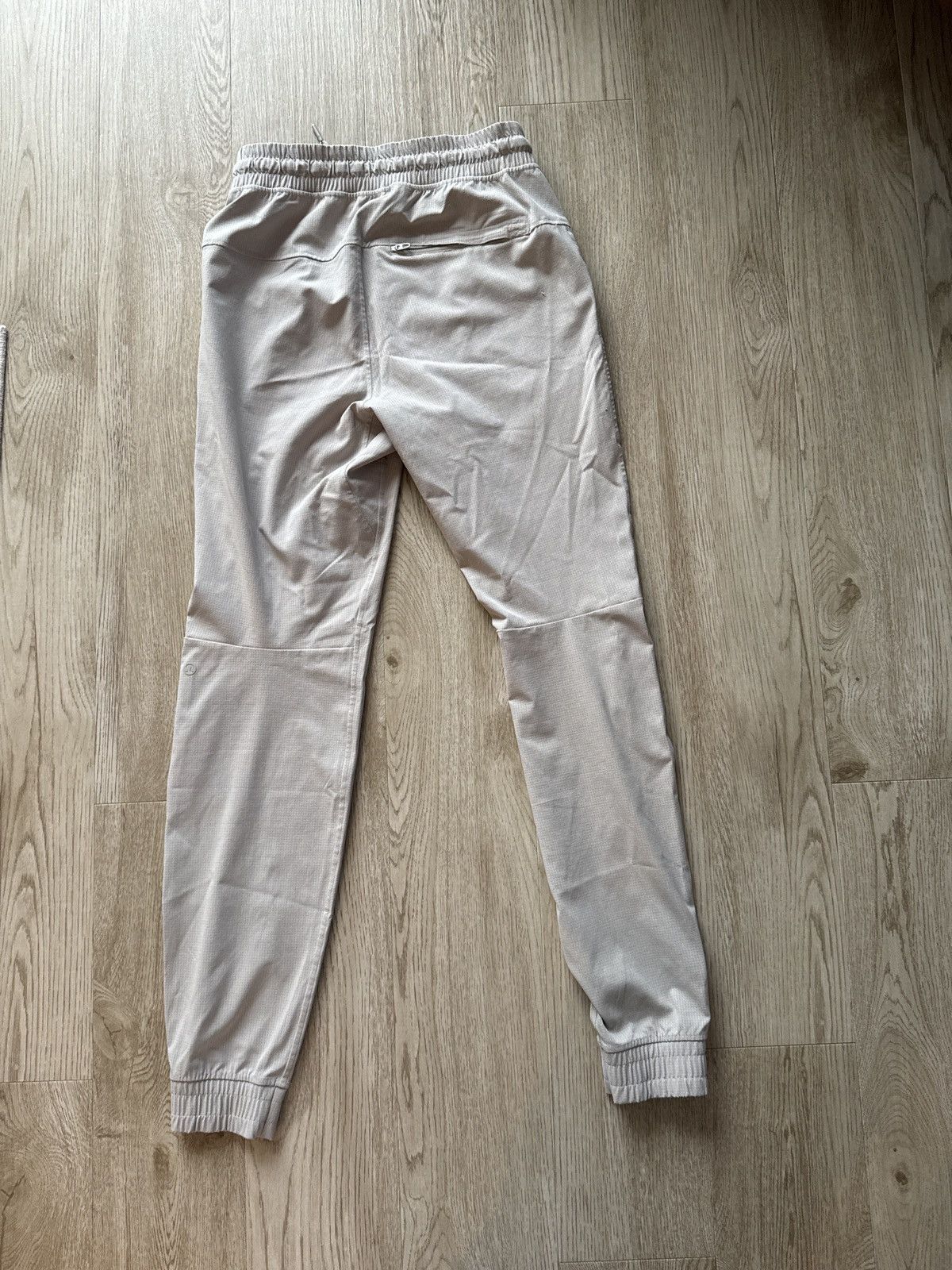 Lululemon Lululemon jogger pants Size US 28 / EU 44 - 3 Thumbnail