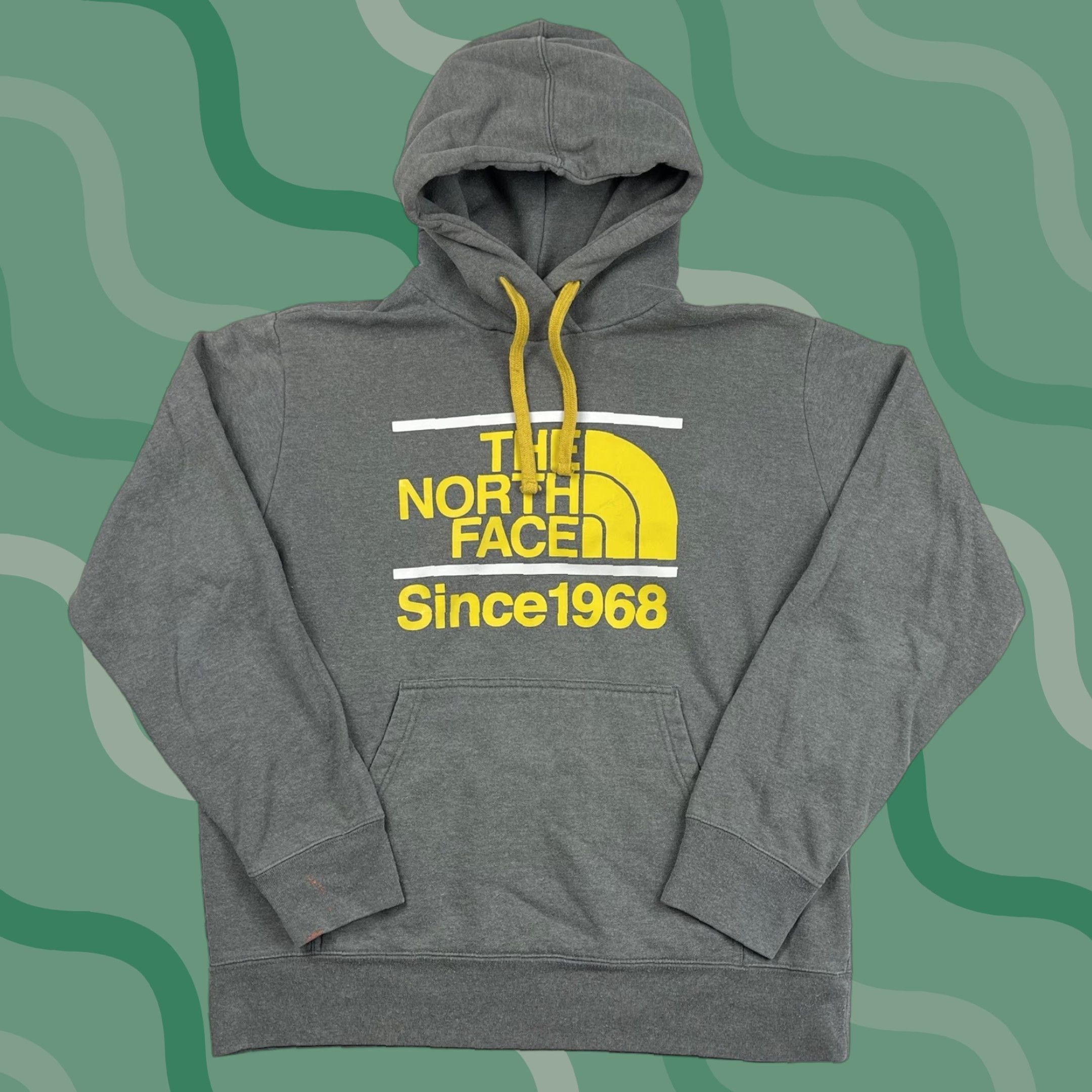 The North Face VINTAGE The North Face Hoodie Sweatshirt Logo Spell Out Pullover Hooded Pockets Gray Large Mens Size US L / EU 52-54 / 3 - 1 Thumbnail