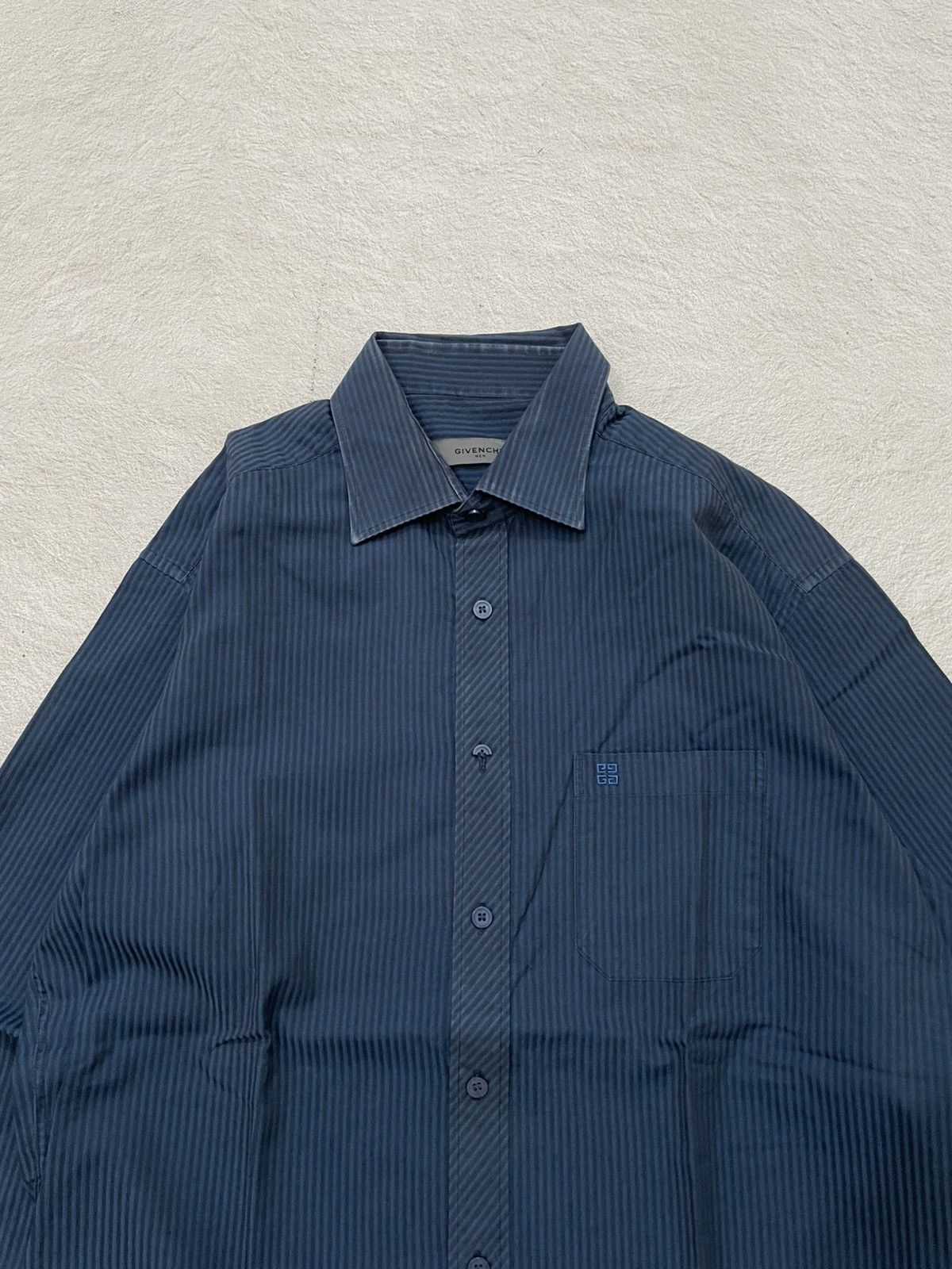 Givenchy Givenchy Archival Stripped Long Shirt Embroidered Y2K Ifsix Size US L / EU 52-54 / 3 - 2 Thumbnail
