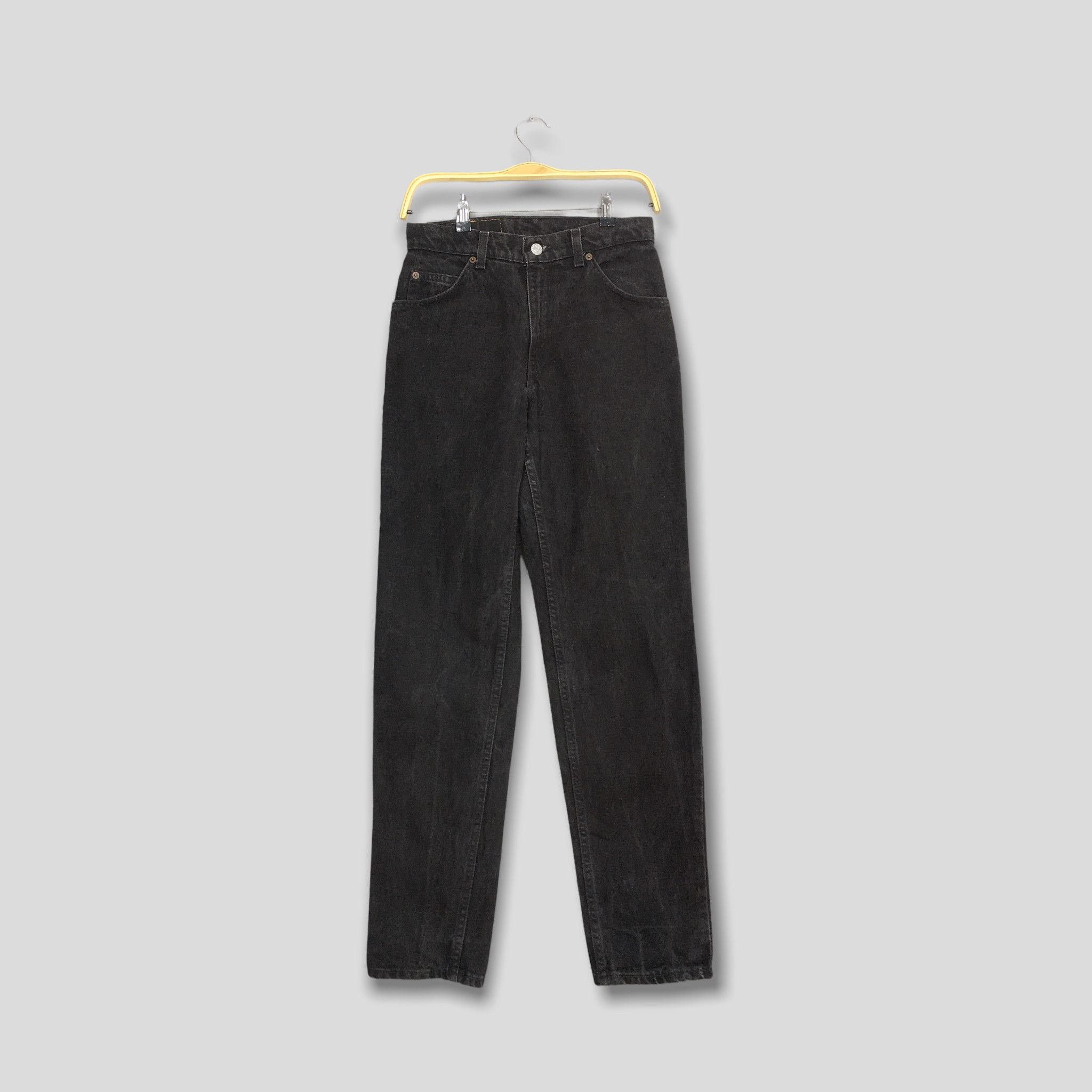 image of Size 28X31 Vintage 90's Levis 950 Black Jeans Tapered Leg, Men's