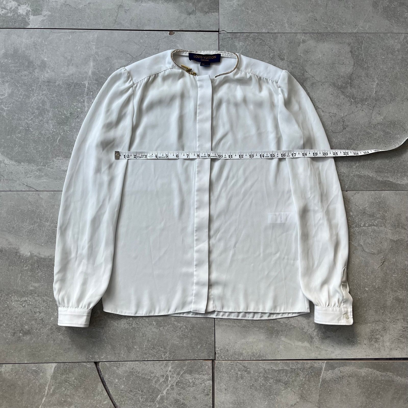 Louis Vuitton Louis Vuitton Uniforms Women’s White Blouse – Size 34 Size M / US 6-8 / IT 42-44 - 3 Thumbnail