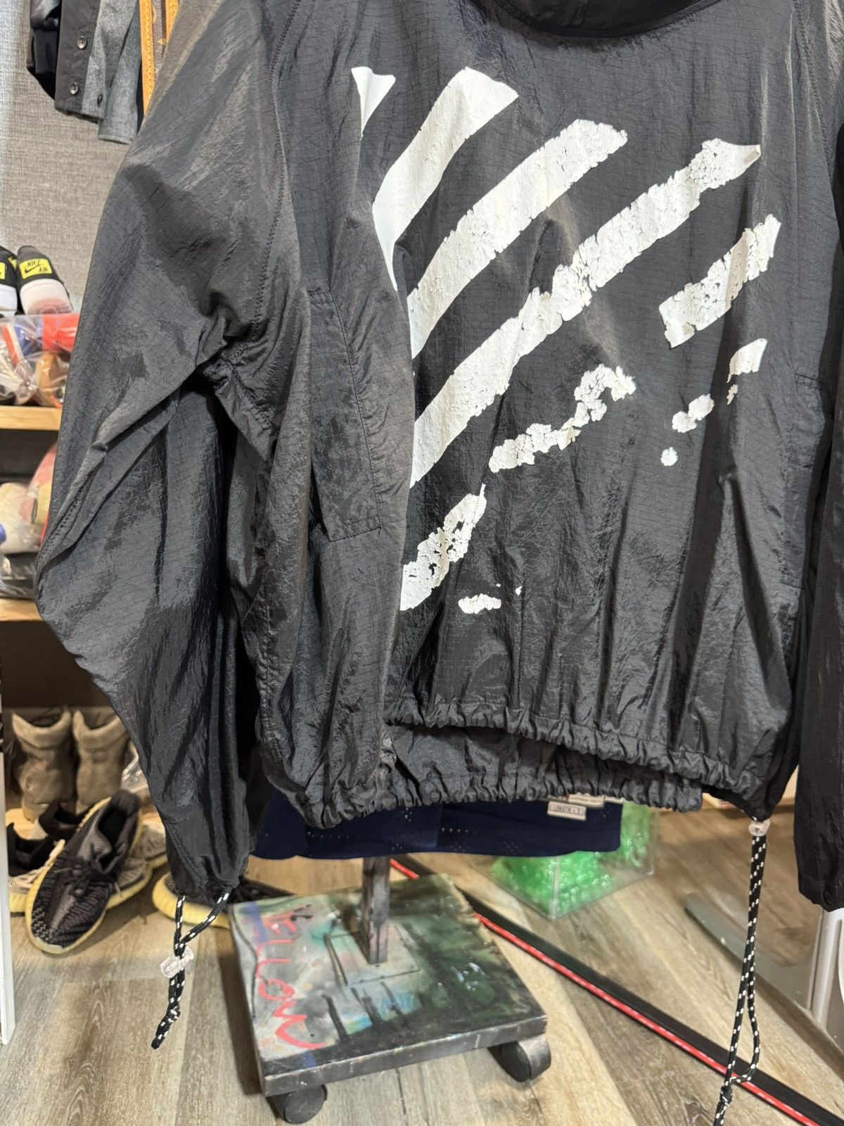 Off-White OFF-WHITE ©️2015 Aronak 1/4 zip Distressed original owner M Size US M / EU 48-50 / 2 - 3 Thumbnail