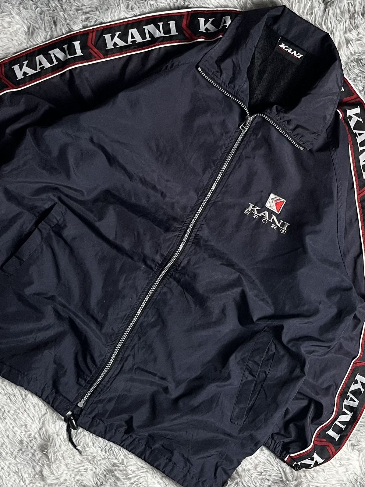 Karl Kani Vintage 90’s KARL KANI Sidetape Big Logo Windbreaker Jacket Size US L / EU 52-54 / 3 - 2 Thumbnail