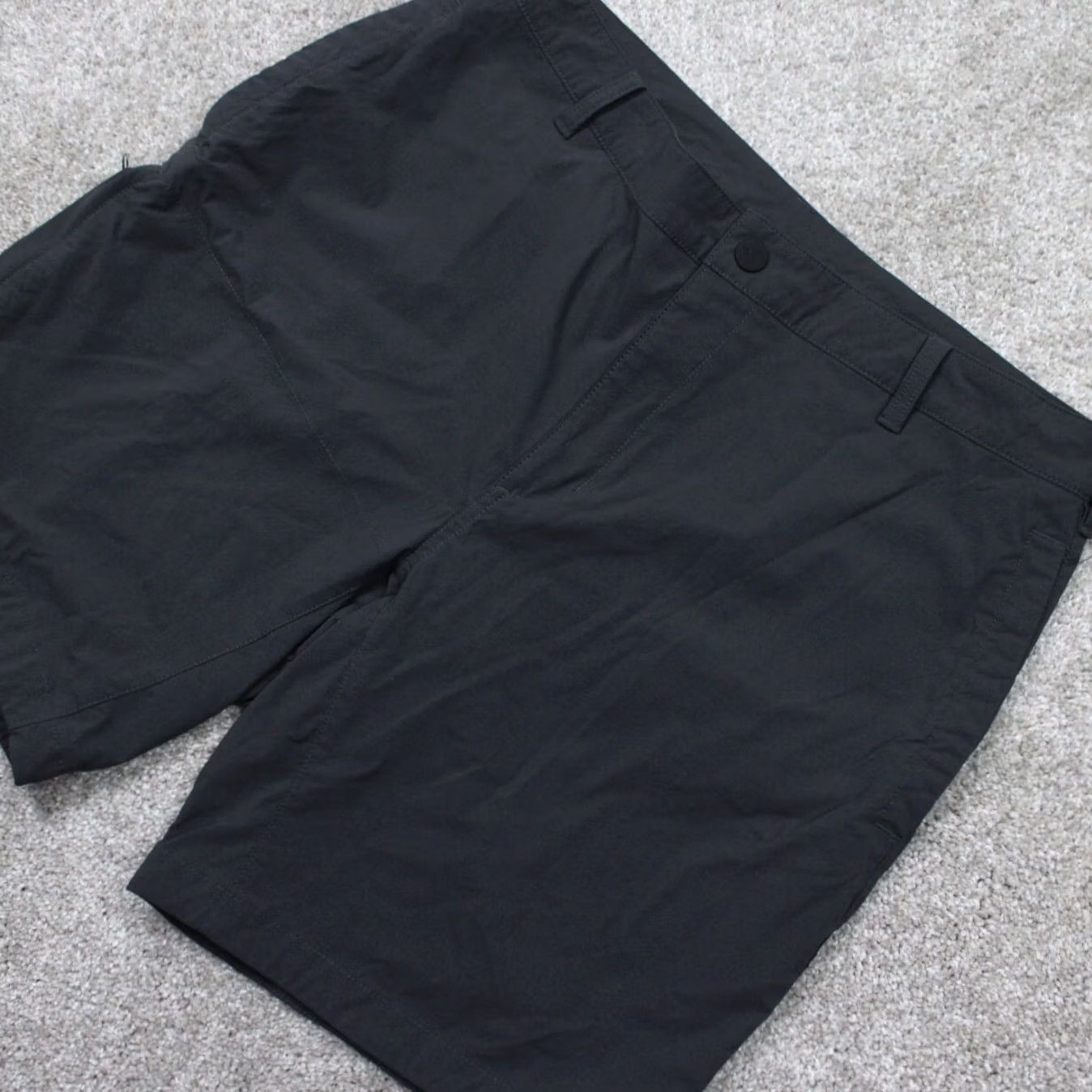 The North Face The North Face Cargo Shorts Men 36 Black Nylon Stretch 9" Inseam Flat Front Front 9in Inseam Size US 36 / EU 52 - 3 Thumbnail