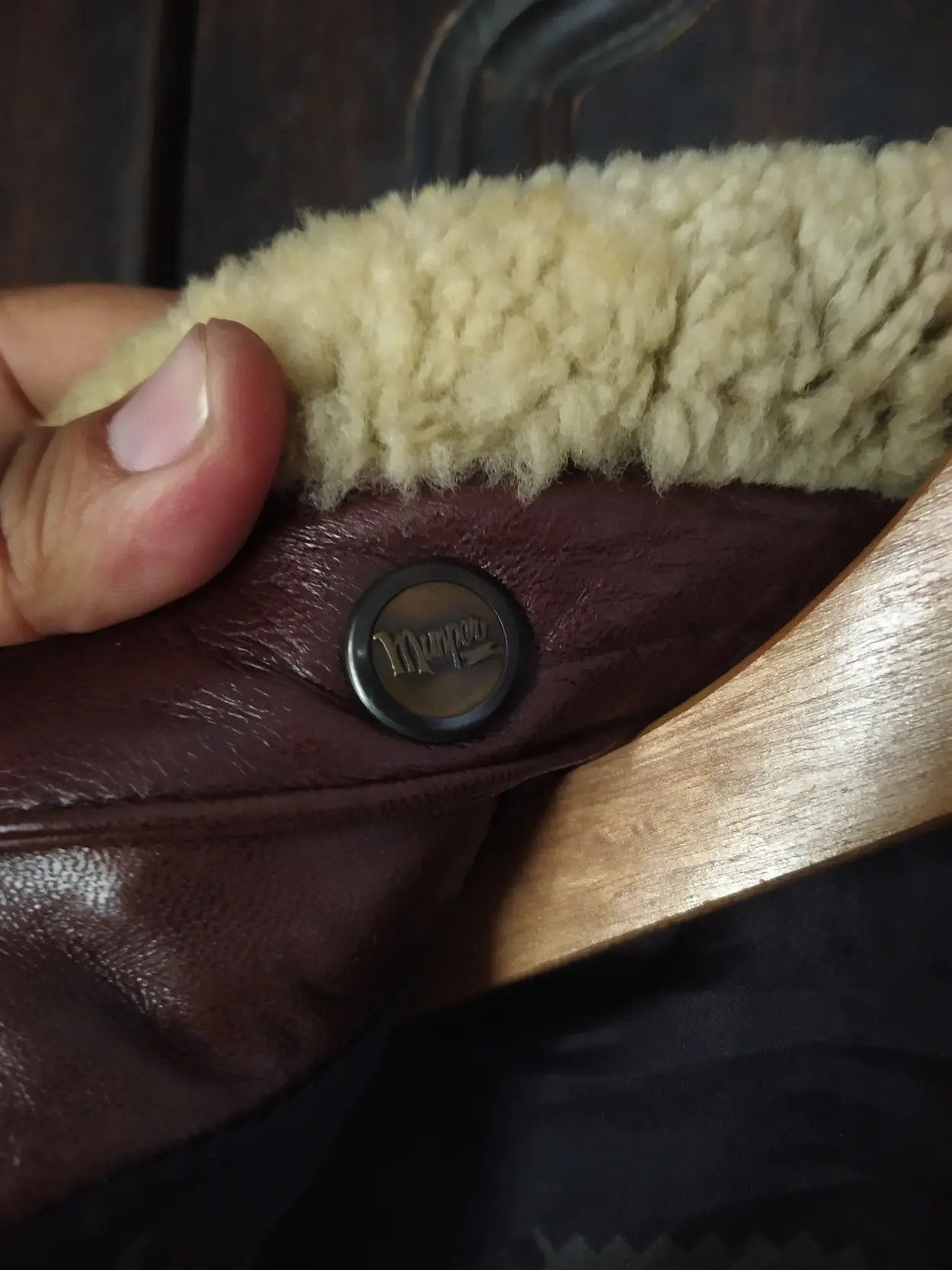 Vintage Vintage Munper Spain Shearling Collar Leather Bomber Jacket Size US XL / EU 56 / 4 - 11 Thumbnail