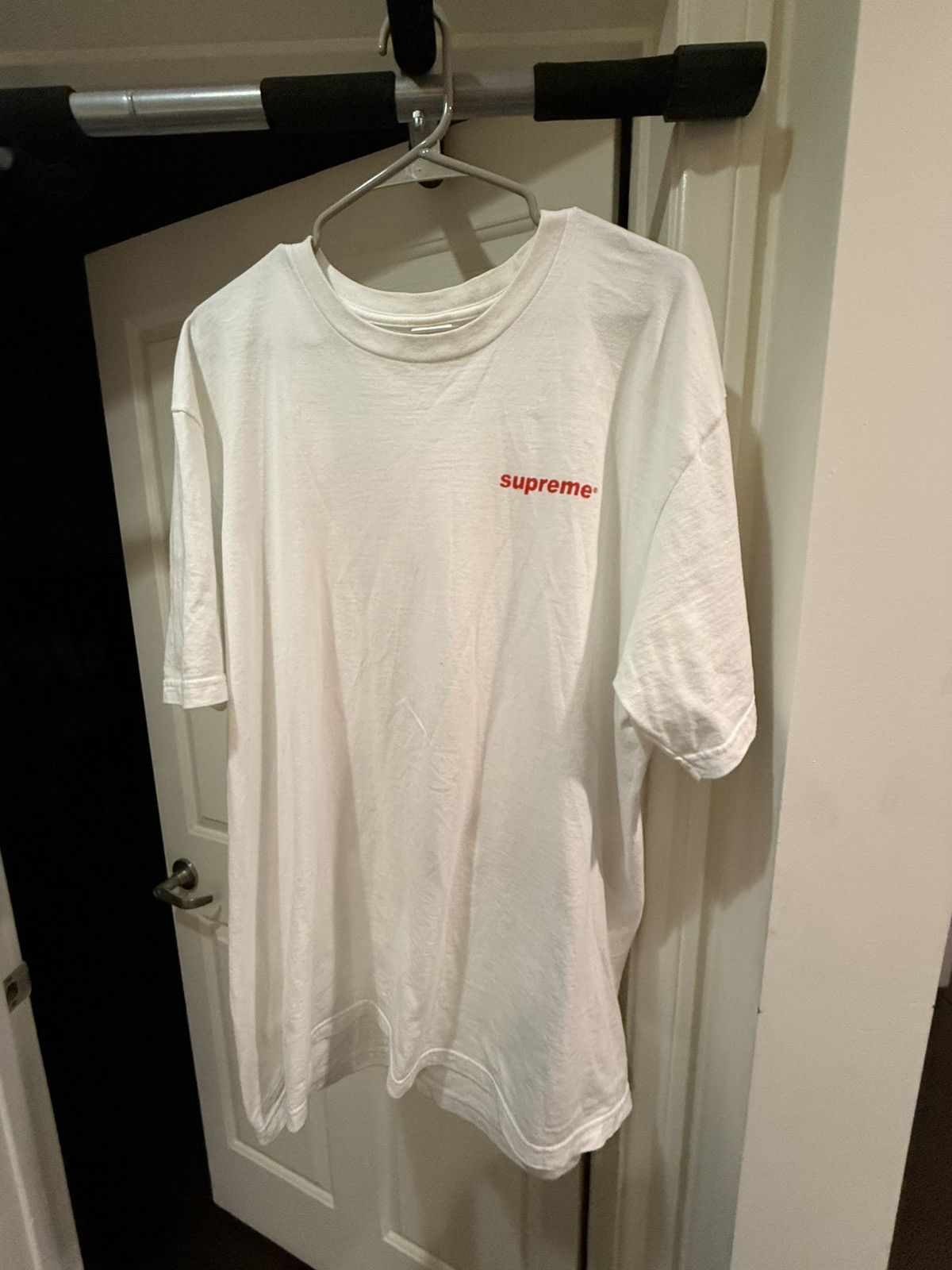 Supreme Supreme T-shirts Size US XL / EU 56 / 4 - 1 Thumbnail