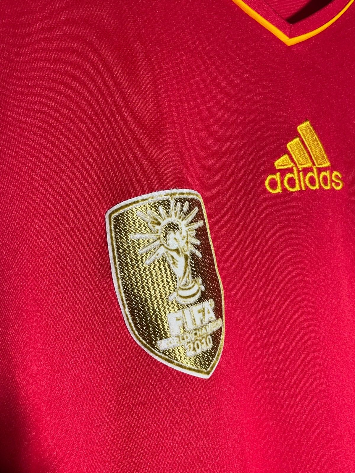 Adidas National Team Spain Adidas 2011 Home Football Shirt Size US S / EU 44-46 / 1 - 6 Thumbnail