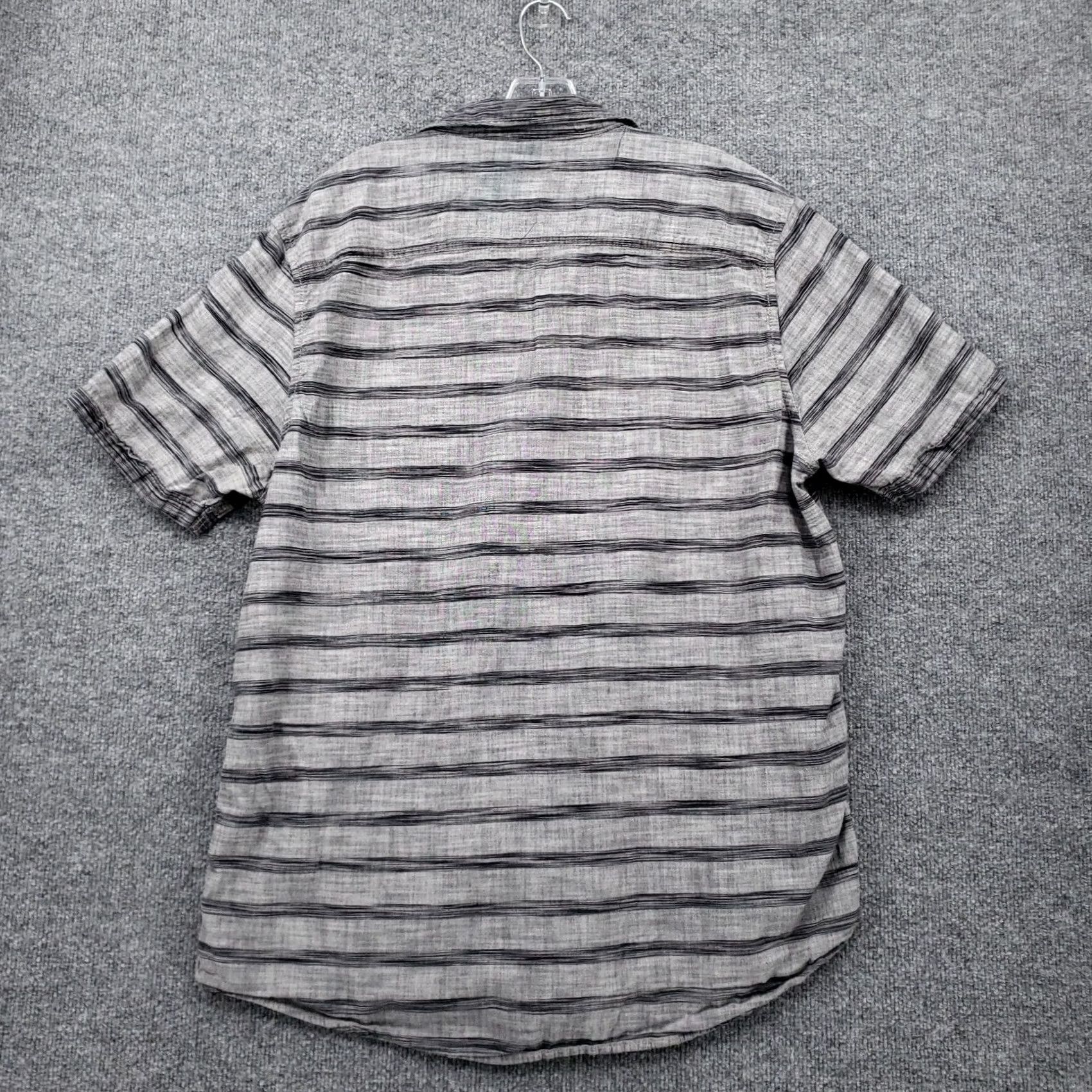 Vintage INC International Concepts Shirt Mens XL Gray Button Striped Short Sleeves Size US XL / EU 56 / 4 - 2 Thumbnail