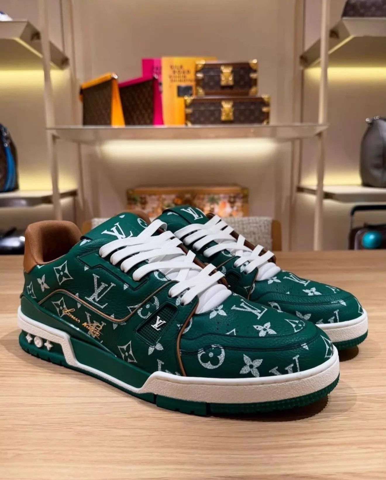 Louis Vuitton LV Trainer Pharrell x P9 White/Green Print UK8/42 New With Box Size US 9 / EU 42 - 1 Thumbnail