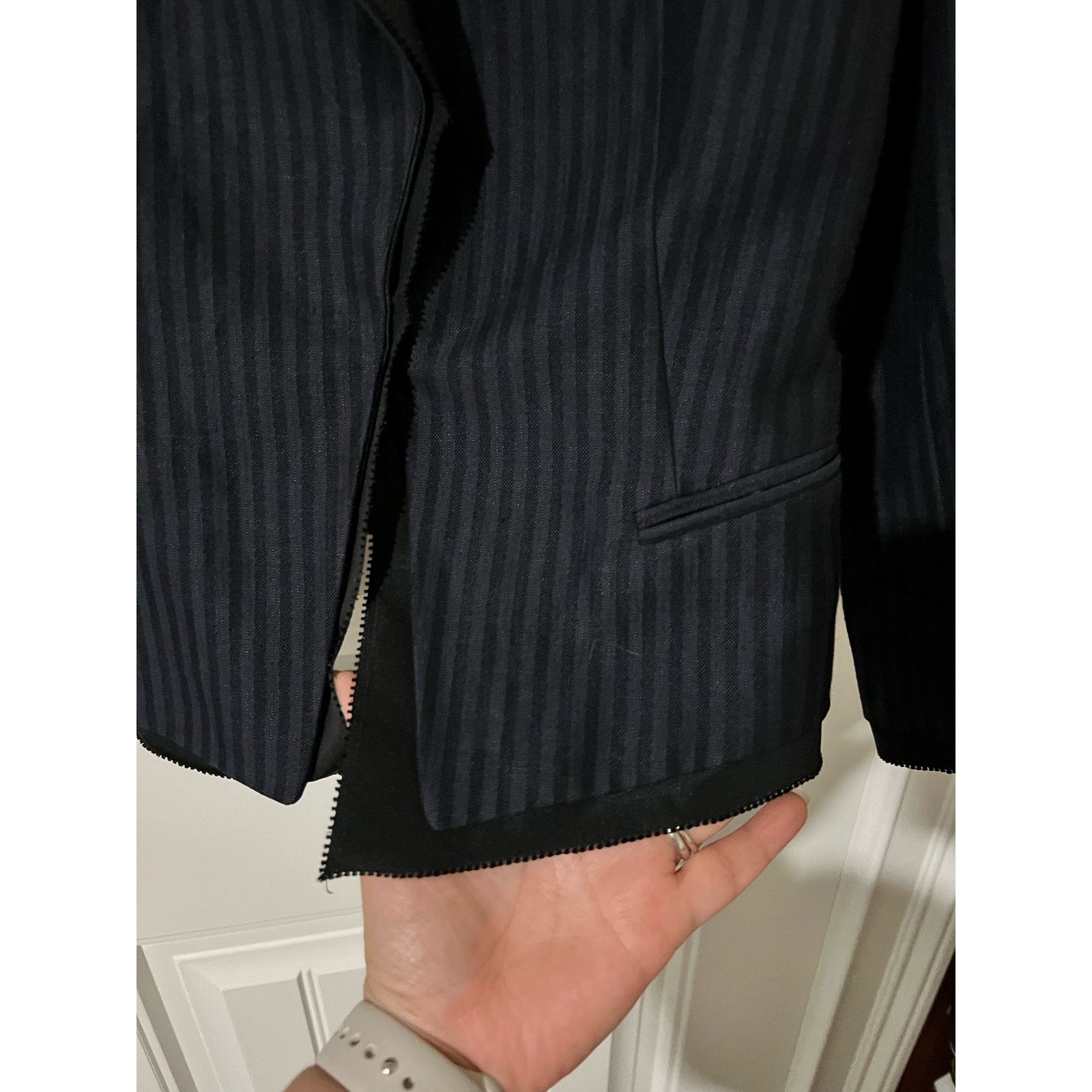 DKNY DKNY Donna Karan New York Striped Trim Short Jacket Blazer Size XS / US 0-2 / IT 36-38 - 11 Thumbnail