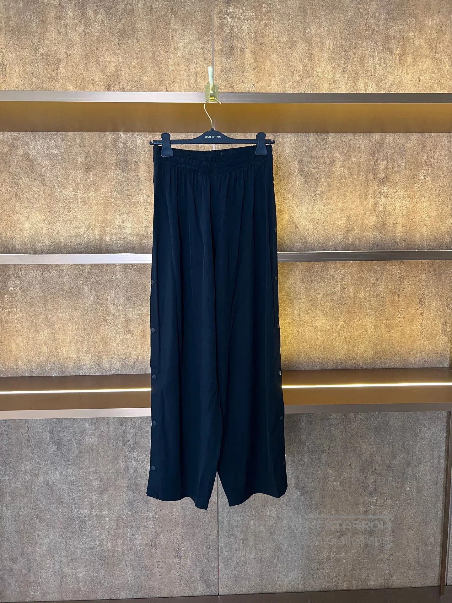 Balenciaga Balenciaga Side snap suit pants| Size 28" / US 6 / IT 42 - 1 Thumbnail