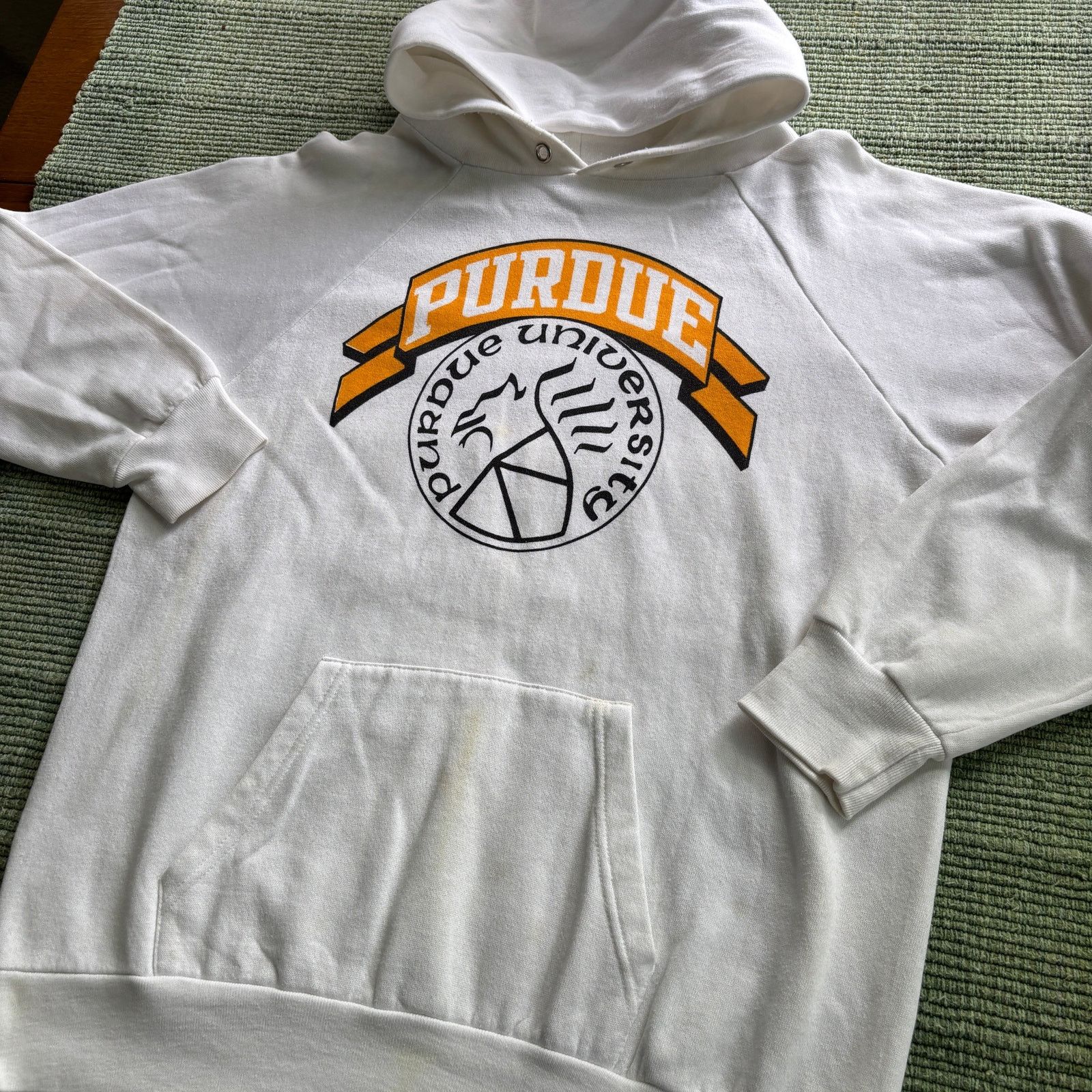 Champion Vintage 80s Champion Purdue College Hoodie Sz L/XL Size US L / EU 52-54 / 3 - 5 Thumbnail