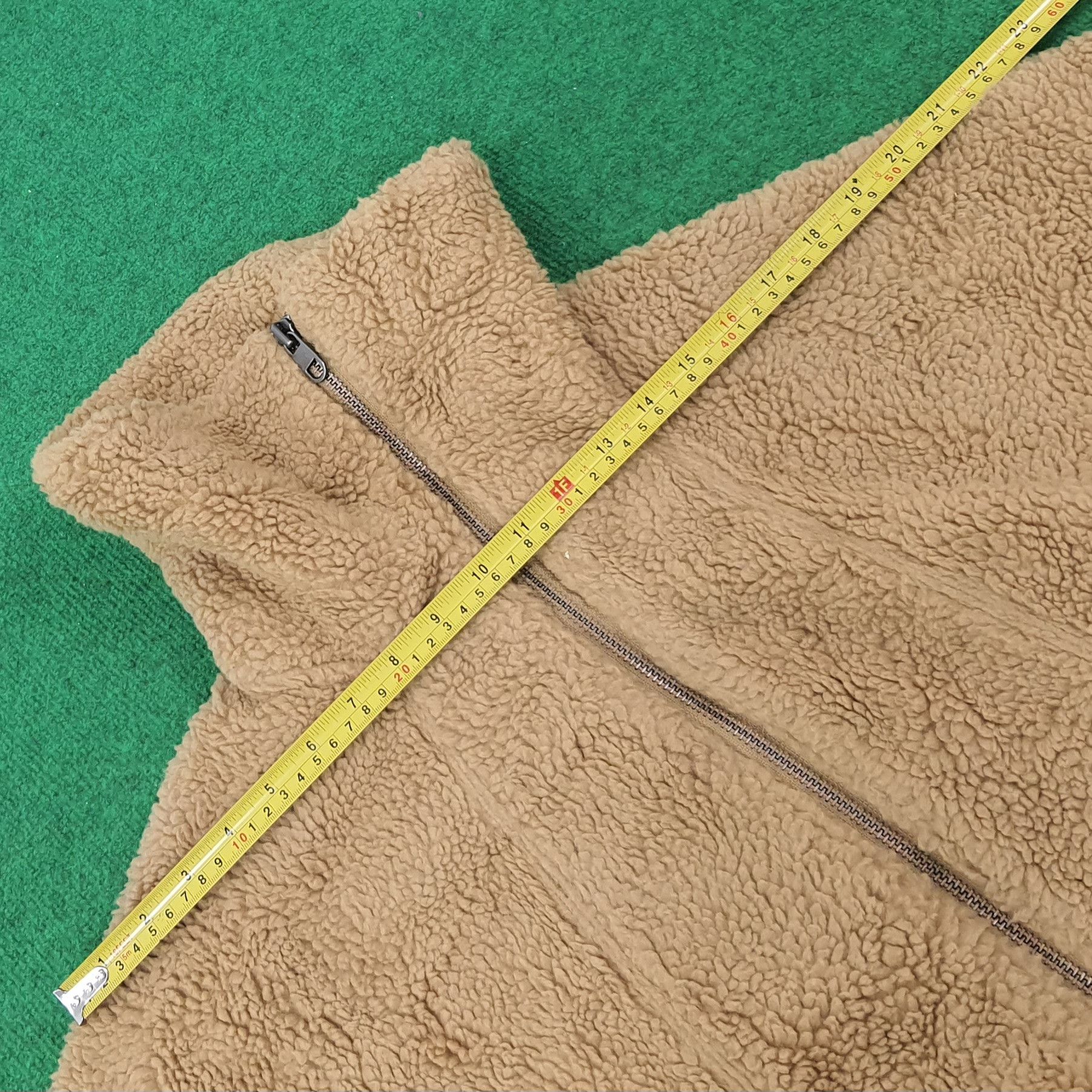 Japanese Brand × Uniqlo × Vintage Vintage Uniqlo U Japanese Brand Custom Logo Fleece Jacket Size US L / EU 52-54 / 3 - 8 Thumbnail