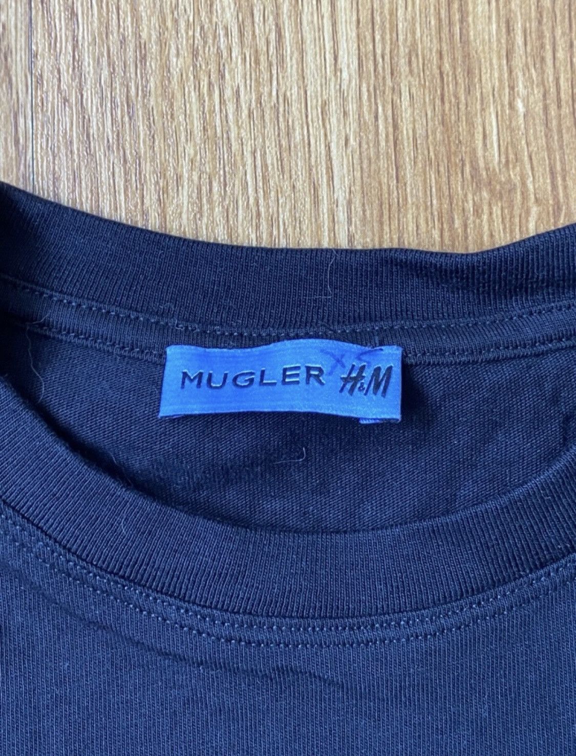H&M × Mugler Thierry Mugler X H&M Mens T-Shirt Size XS Size US XS / EU 42 / 0 - 4 Thumbnail