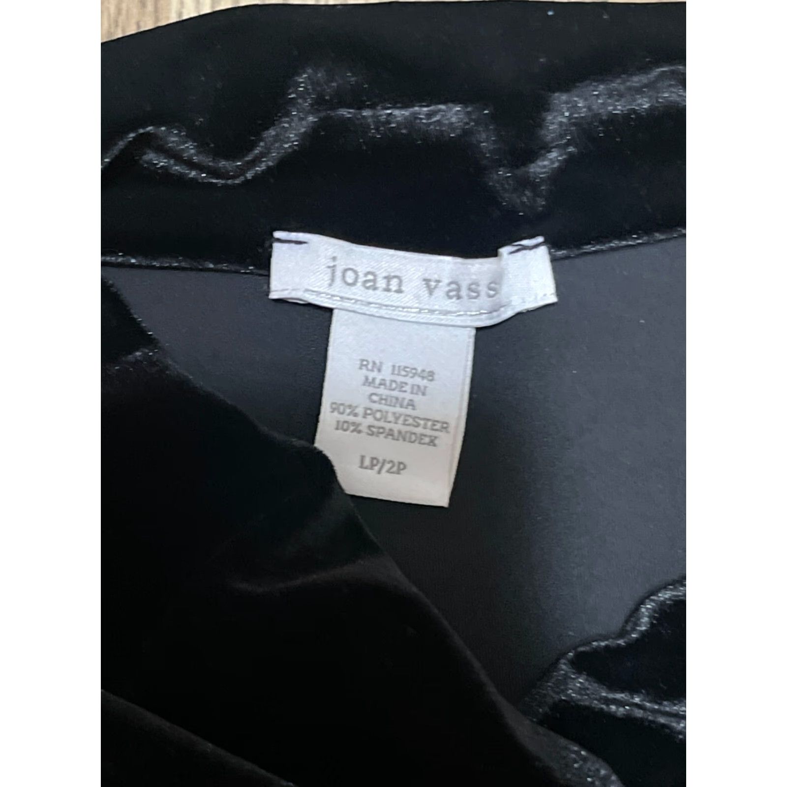Vintage Joan Vass Dress Women Large Petite Black Velvet Solid Long Sleeve Shift Knee Length Casual Size L / US 10 / IT 46 - 5 Thumbnail