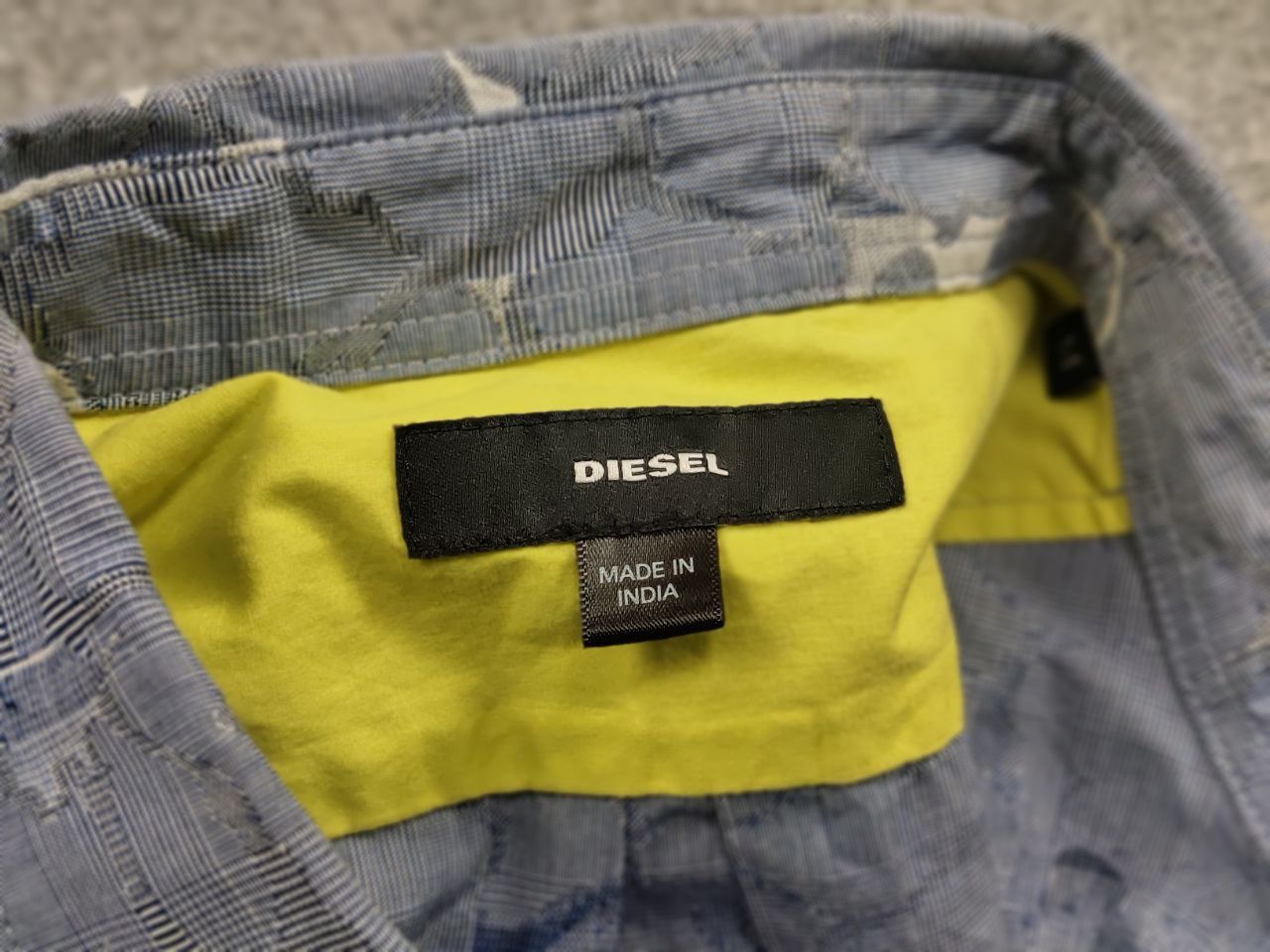 Diesel Diesel Design Casual Blue Pattern Buttons Shirt Y2K Style Size US M / EU 48-50 / 2 - 17 Thumbnail