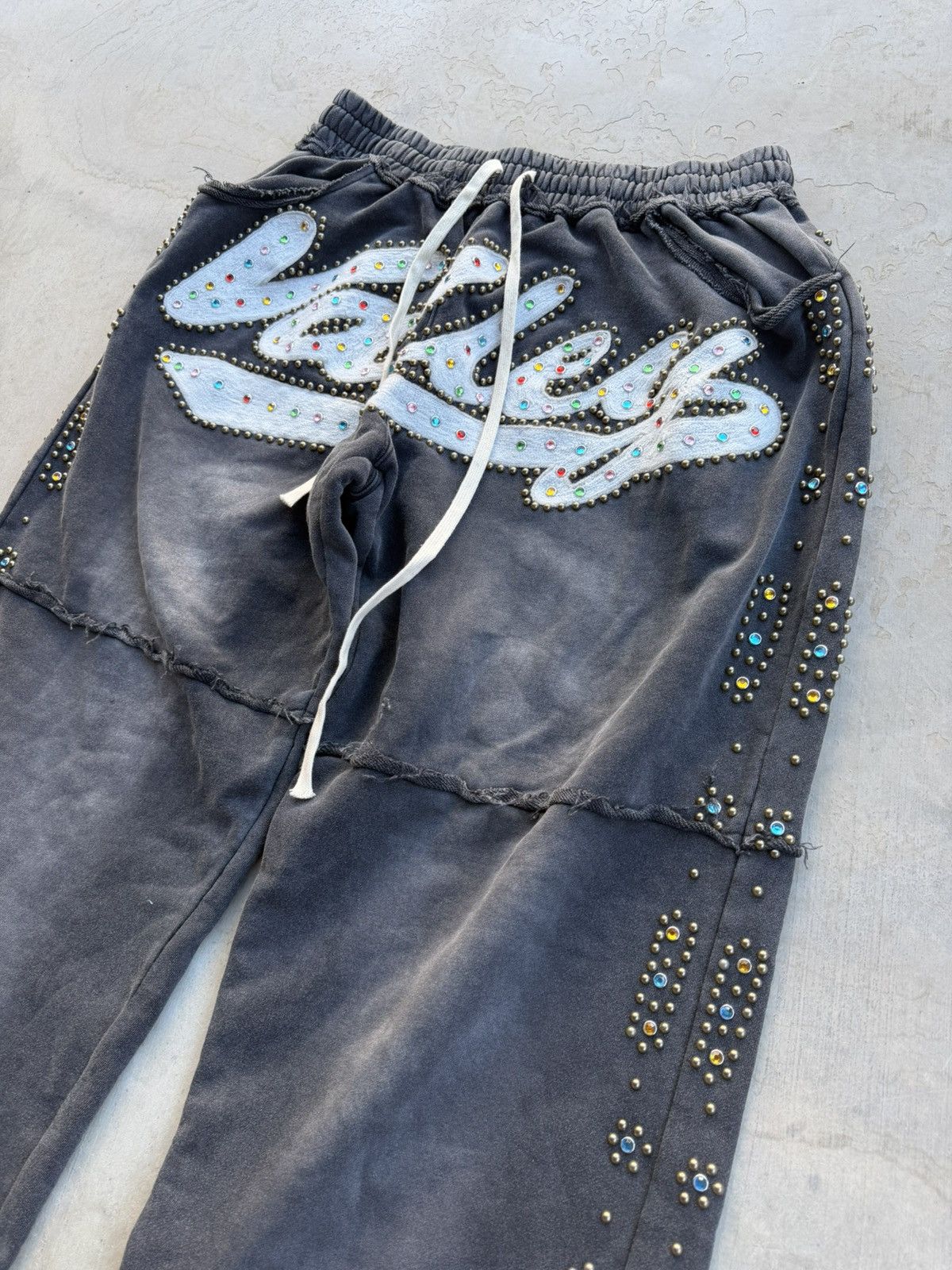 Vale Vale Skittle Rhinestone Sweatpants – Black Size Small New Size US 30 / EU 46 - 3 Thumbnail