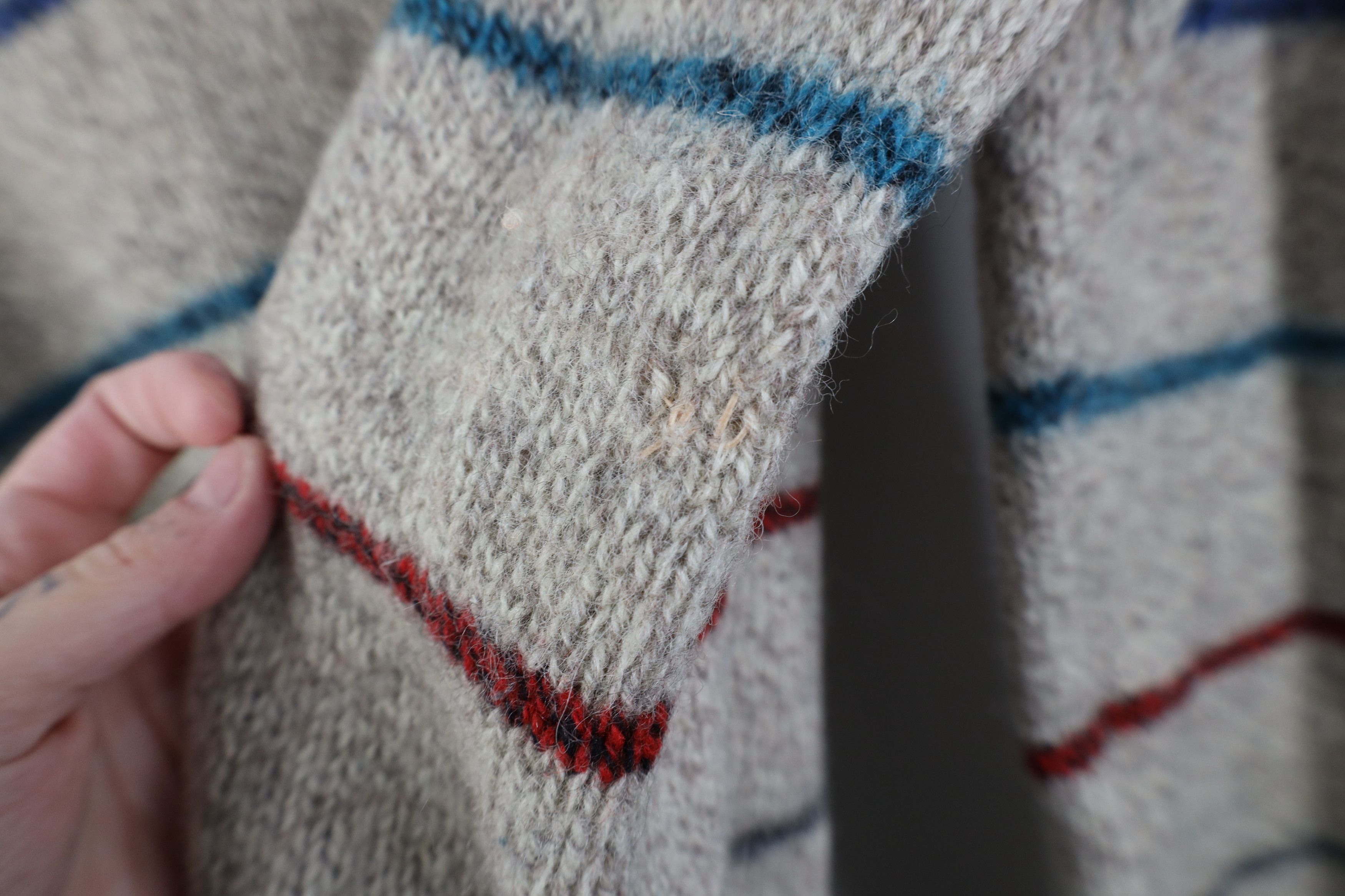 Vintage Vintage 70s Streetwear Blend Knit Striped Henley Sweater USA Size L / US 10 / IT 46 - 9 Thumbnail