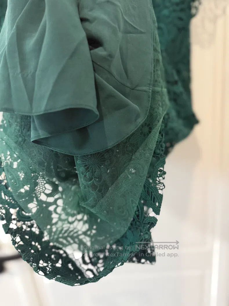 Valentino Valentino Main line lace dress Size M / US 6-8 / IT 42-44 - 6 Thumbnail