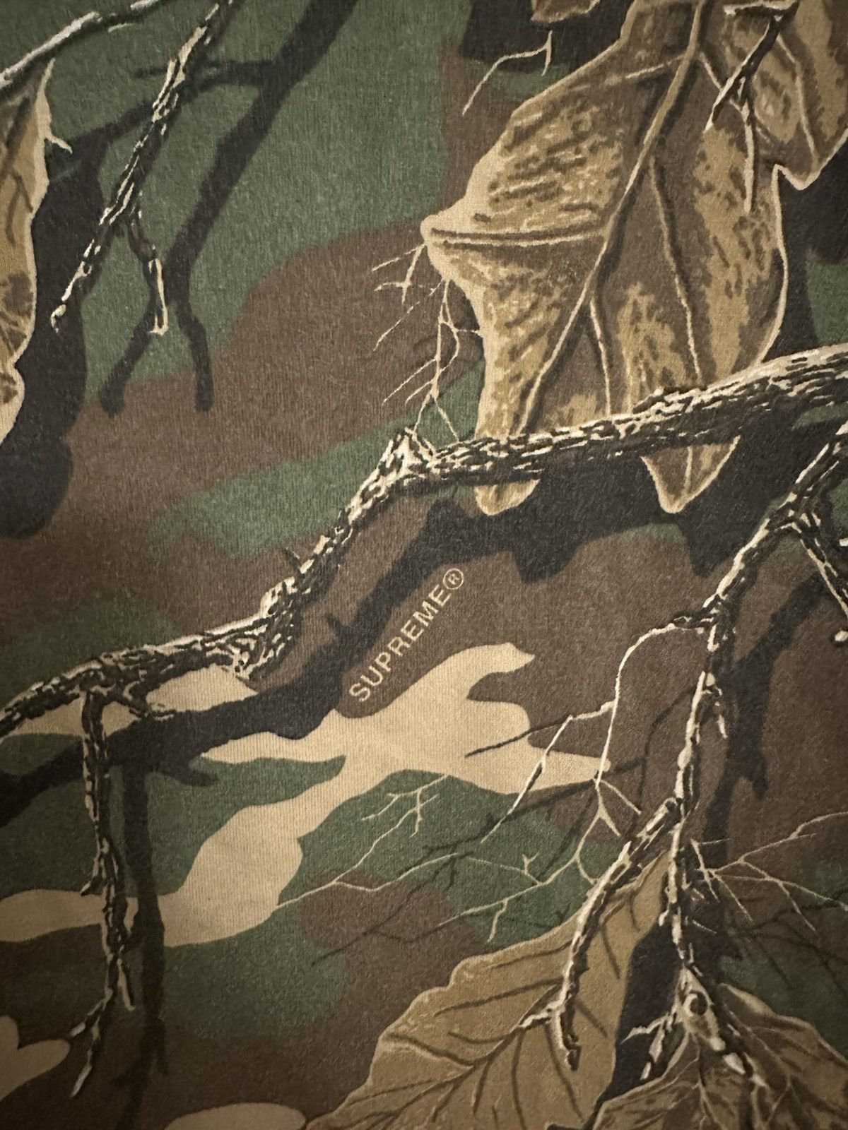 Supreme supreme camo tee Size US M / EU 48-50 / 2 - 2 Thumbnail