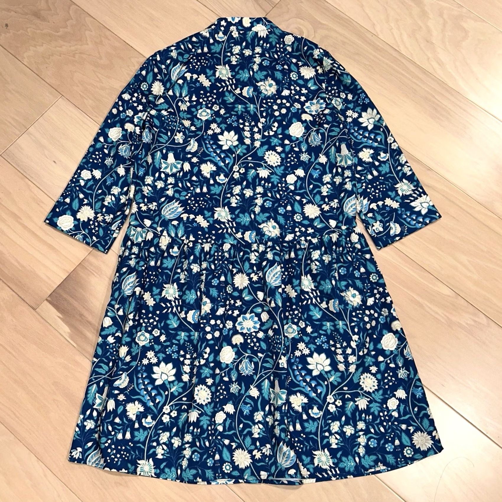 Vintage Tuckernuck Shirt Dress Floral Long Sleeve Women’s XS Blue A-Line Cardigan? Size XS / US 0-2 / IT 36-38 - 3 Thumbnail