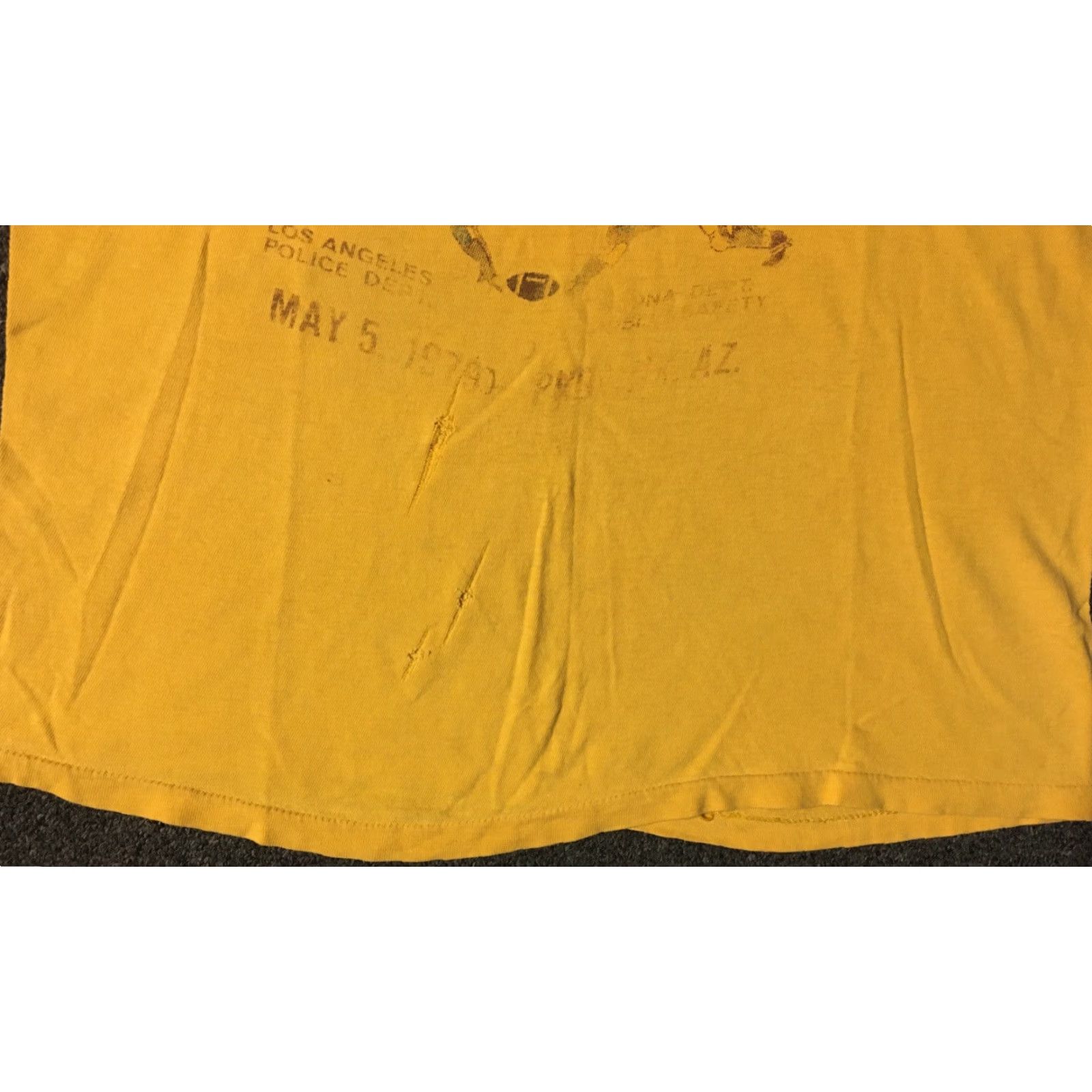 Vintage VINTAGE 70s Pig Bowl LAPD VS Arizona DPS Faded Shirt XS Yellow Police Cop Football Grunge Single Stitch Tee Mens Size US XS / EU 42 / 0 - 4 Thumbnail