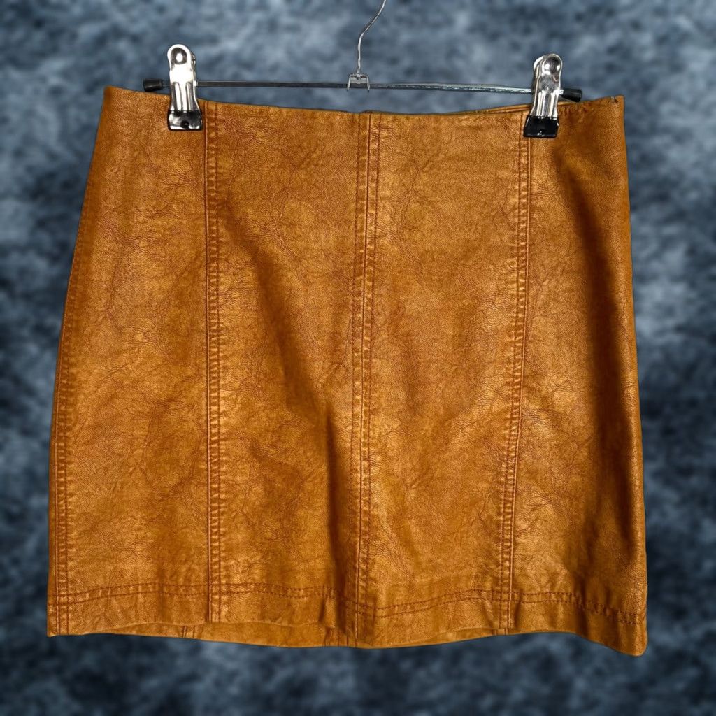 Free People Free People Skirt Womens Size 4 Faux Leather Mini Camel Tan Size 27" / US 4 / IT 40 - 1 Thumbnail