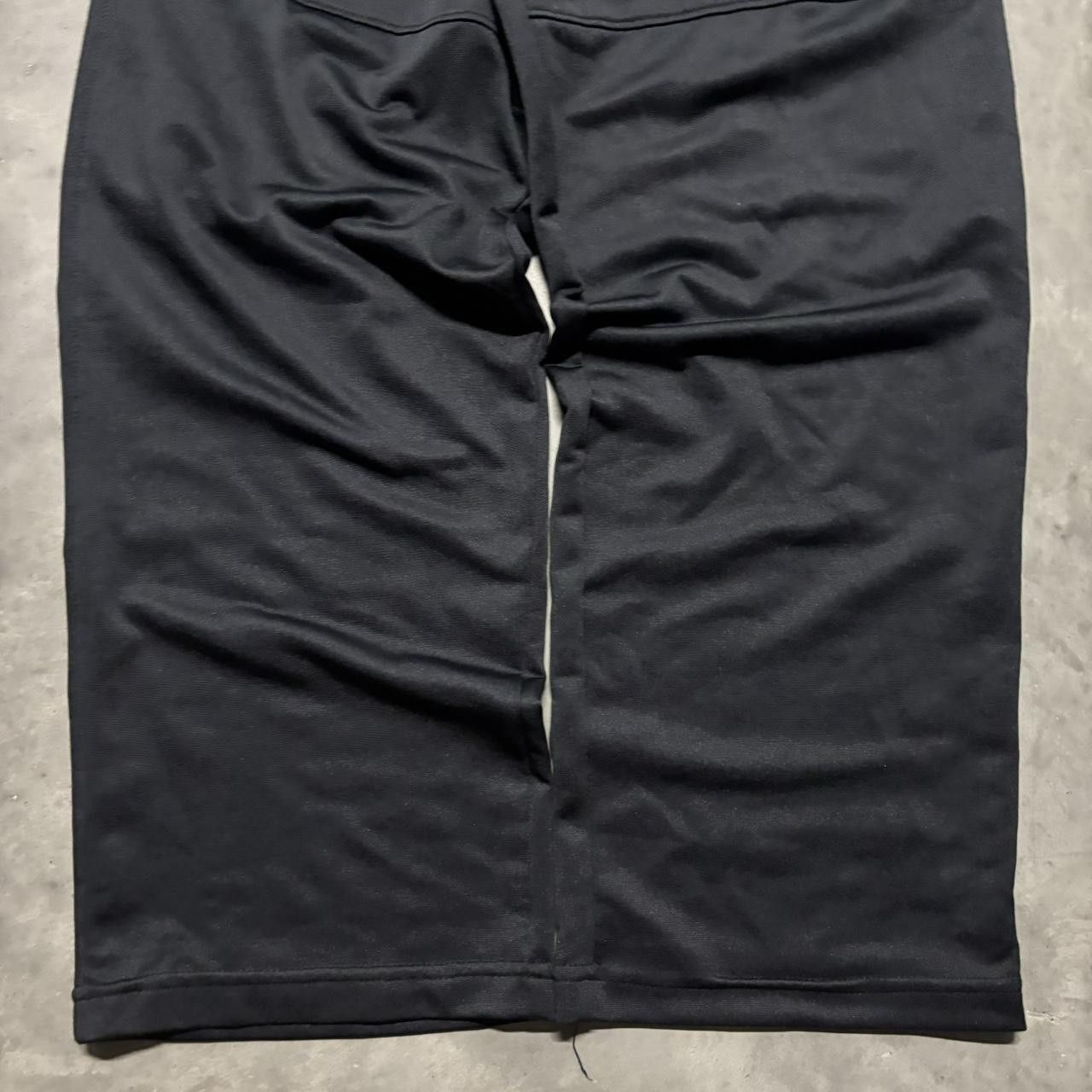 Japanese Brand × Vintage Crazy Vintage Y2K/2000s Black Essential Track Pants! Size US 30 / EU 46 - 5 Thumbnail