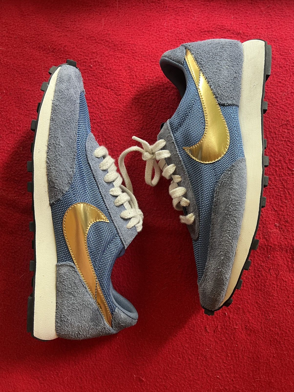 Nike Nike Daybreak Metallic Gold Size US 10.5 / EU 43-44 - 2 Thumbnail