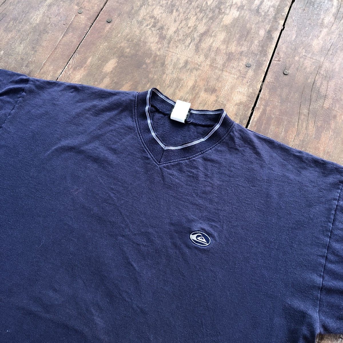 Quiksilver Vintage Thrashed Faded Quiksilver Surfing T Shirt Size US XL / EU 56 / 4 - 1 Thumbnail