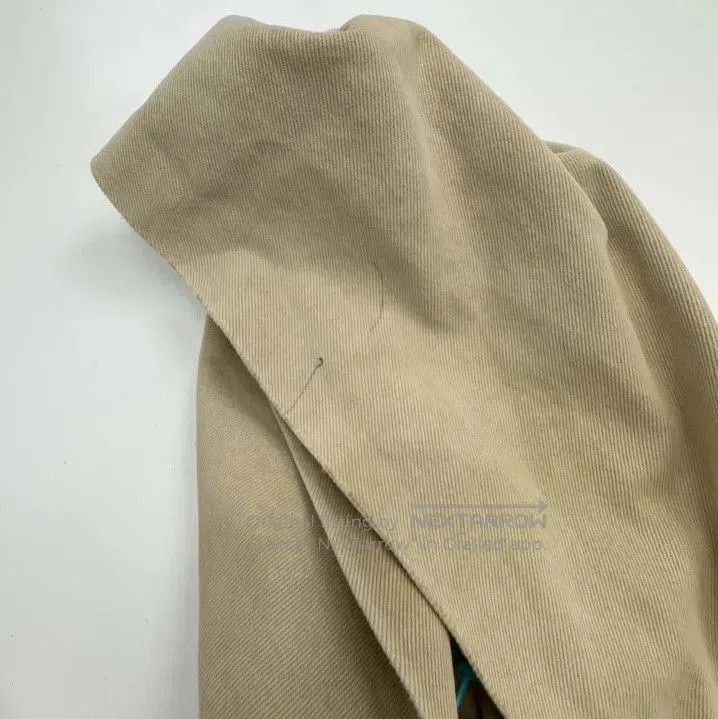 Balenciaga Balenciaga Beige Organic Cotton Cropped Hooded Jacket. Size US M / EU 48-50 / 2 - 8 Thumbnail