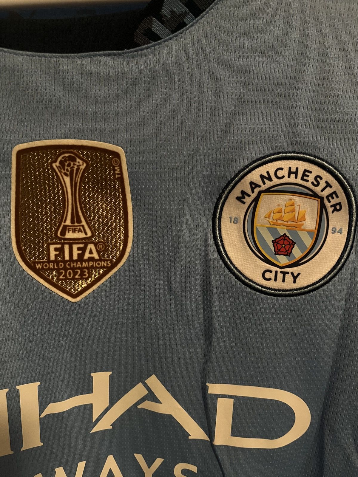 Puma Man city 24/25 home kit #9 Haaland Size US L / EU 52-54 / 3 - 5 Thumbnail