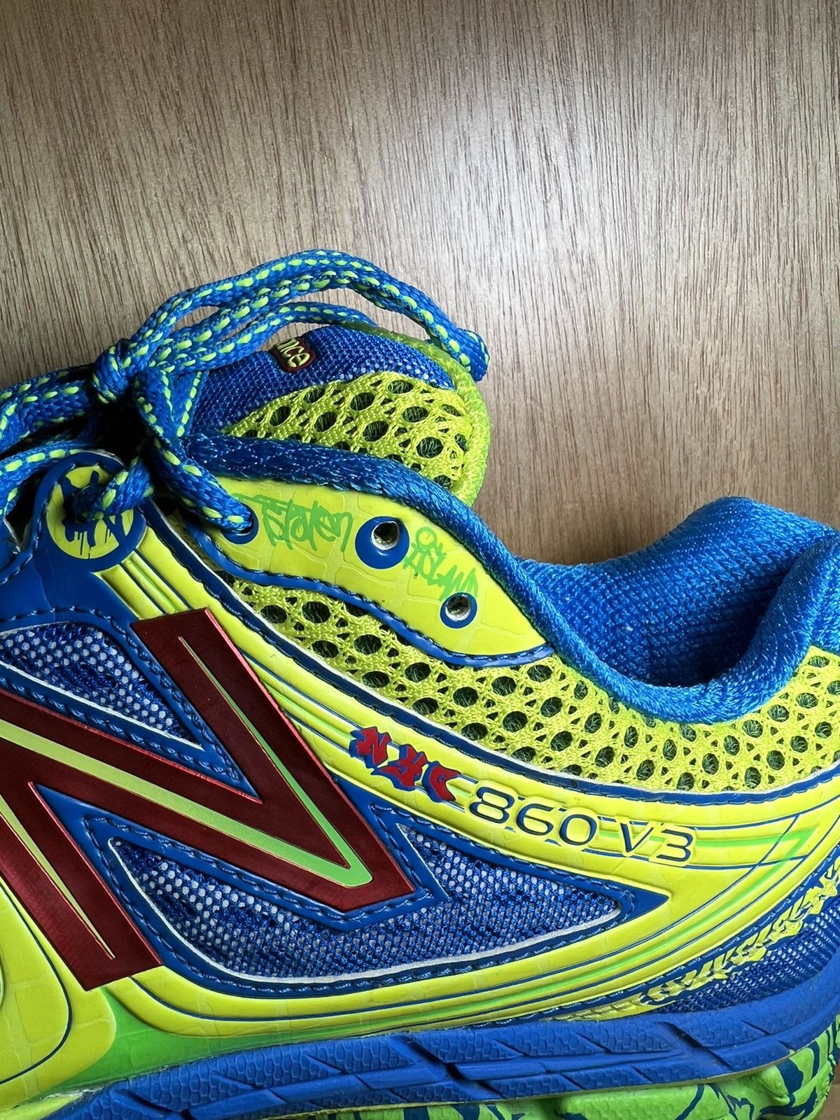New Balance Size 14 - NYC Marathon New Balance 2012 - no insoles Size US 14 / EU 47 - 6 Thumbnail