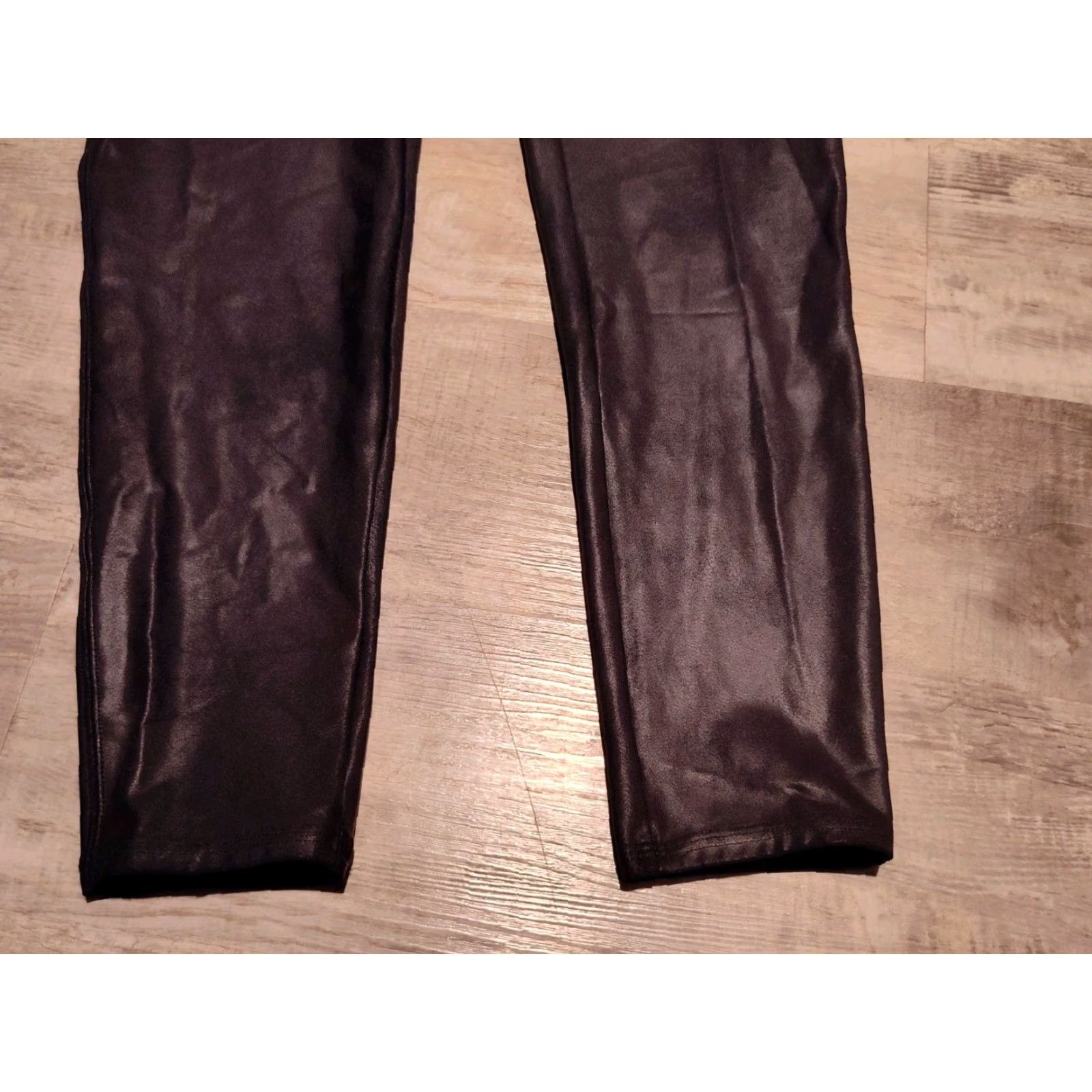 Spanx Spanx Women's Leggings 2XL Faux Leather Black Ankle Slimming Casual Formal Party Size 40" / US 18 - 2 Thumbnail