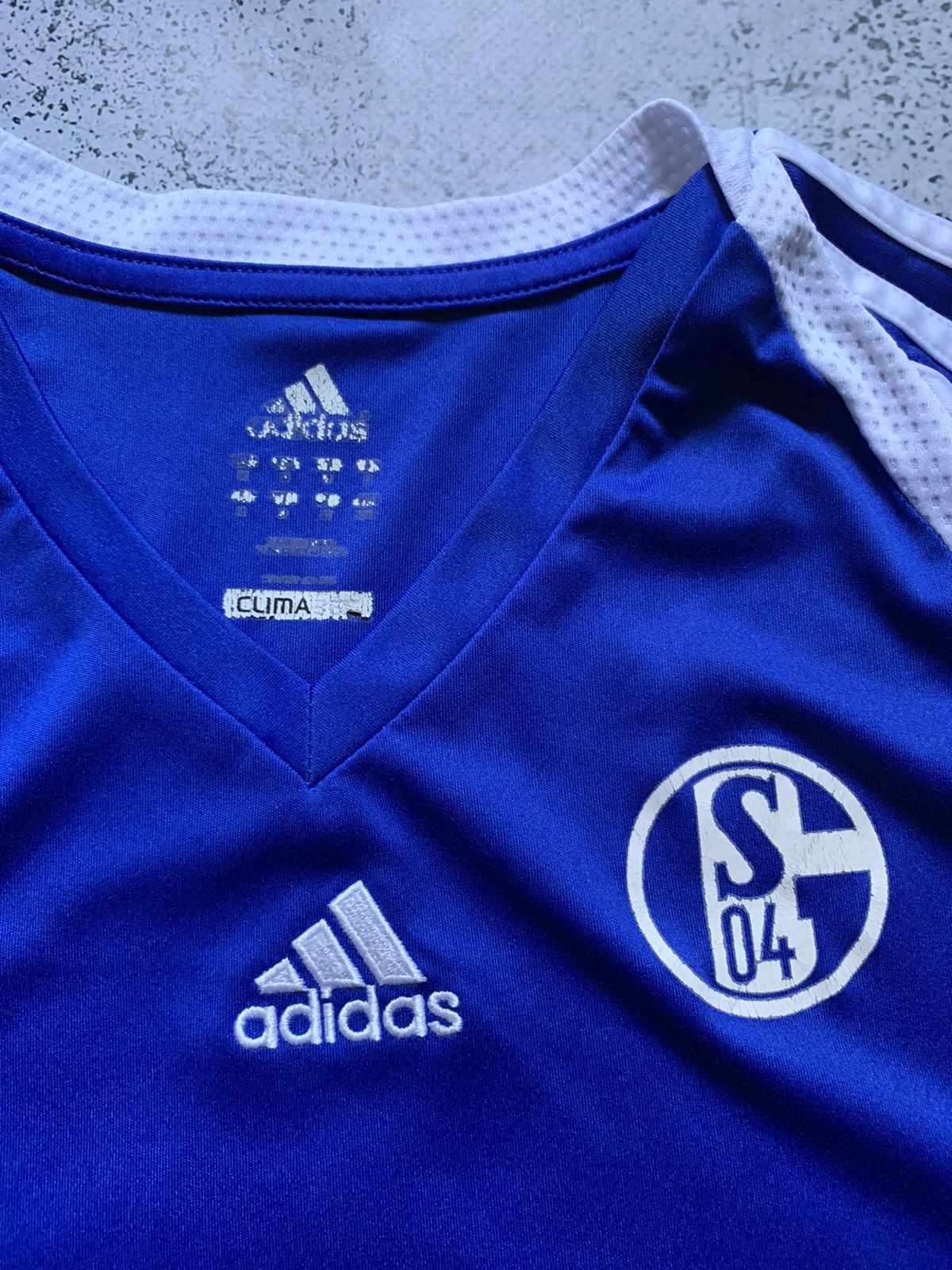 Adidas Vintage Adidas Schalke Soccer Jersey Y2K Football Tee USA Size US S / EU 44-46 / 1 - 2 Thumbnail