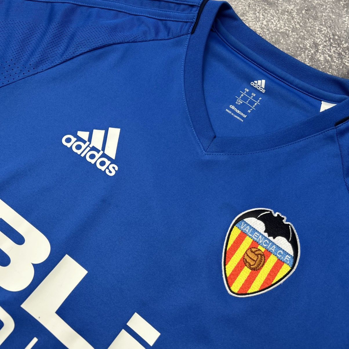 Adidas Mens Adidas FC Valencia 2017 training soccer jersey Size US S / EU 44-46 / 1 - 3 Thumbnail