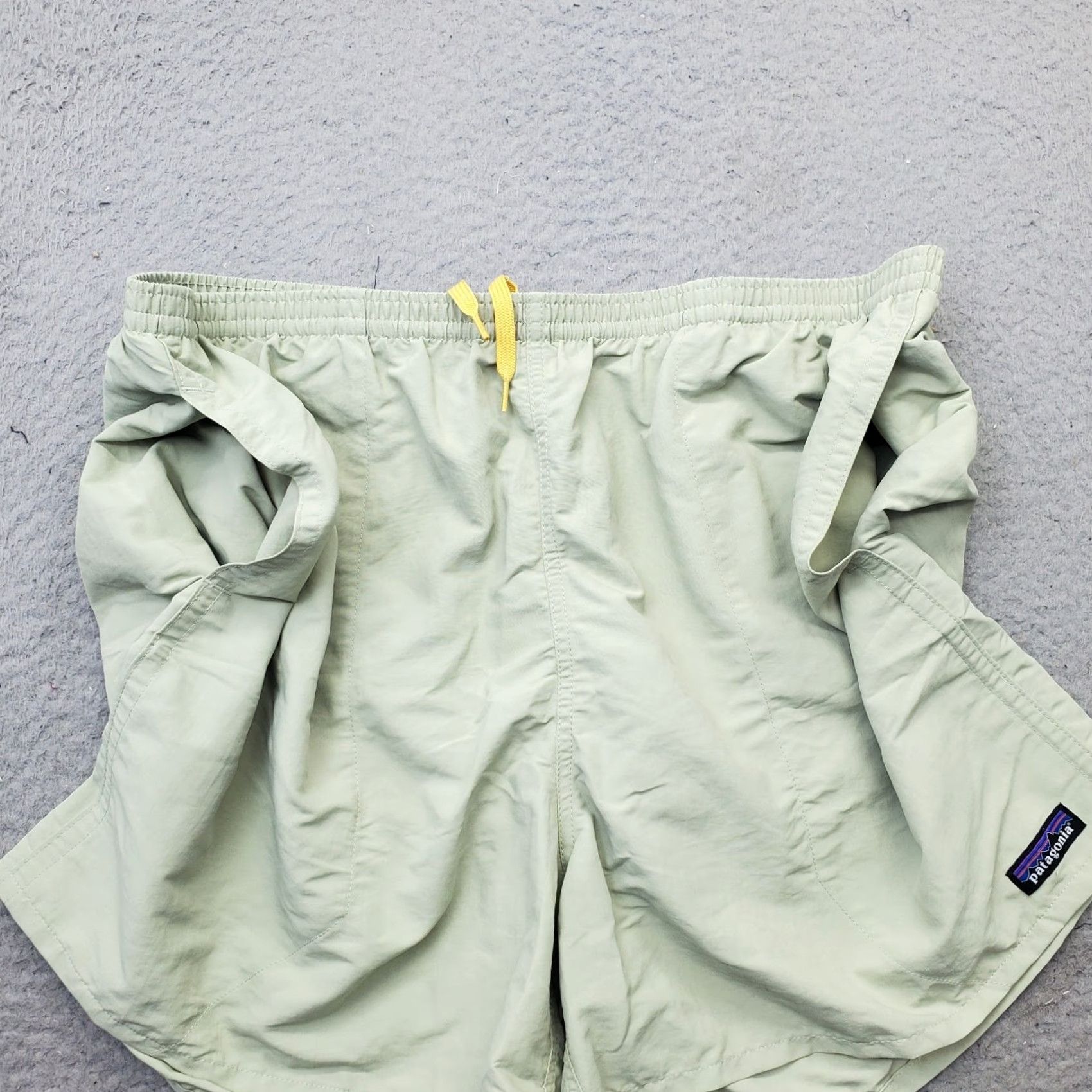 Patagonia Patagonia Mens Trunks Swimwear Bottom 2XL Green Elastic Lined Stretch Beach Size US 39 - 6 Thumbnail