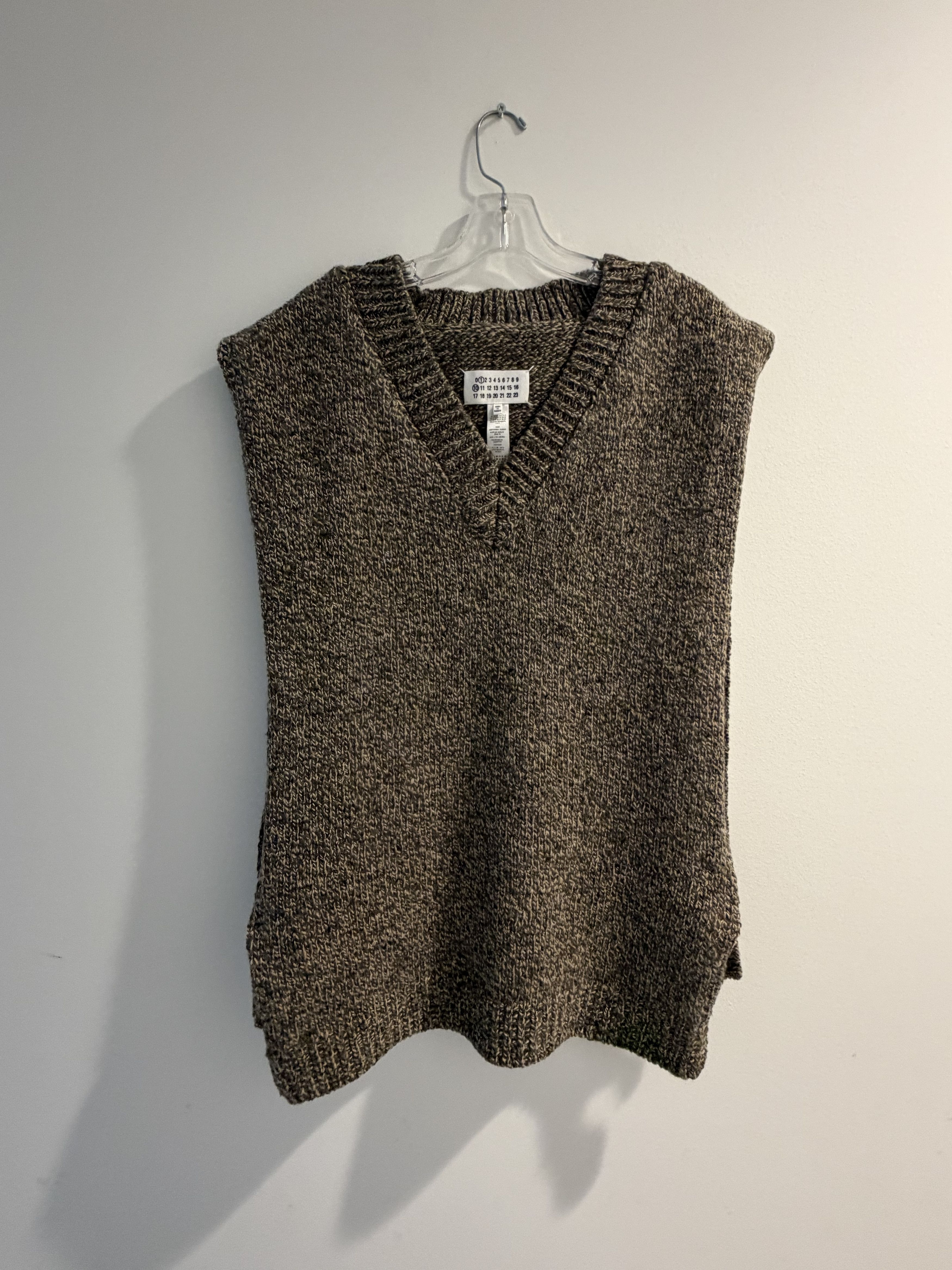 Maison Margiela Wool/Alpaca Sweater Vest Size US L / EU 52-54 / 3 - 1 Thumbnail