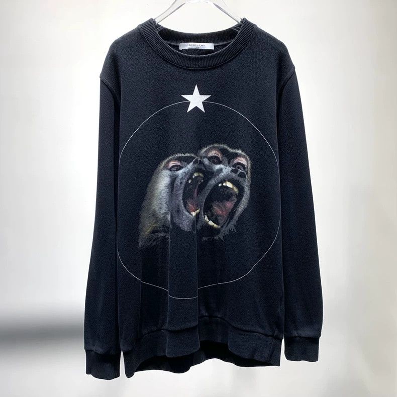 Givenchy Givenchy Clearance Shark Sweatshirt Size US XS / EU 42 / 0 - 1 Thumbnail