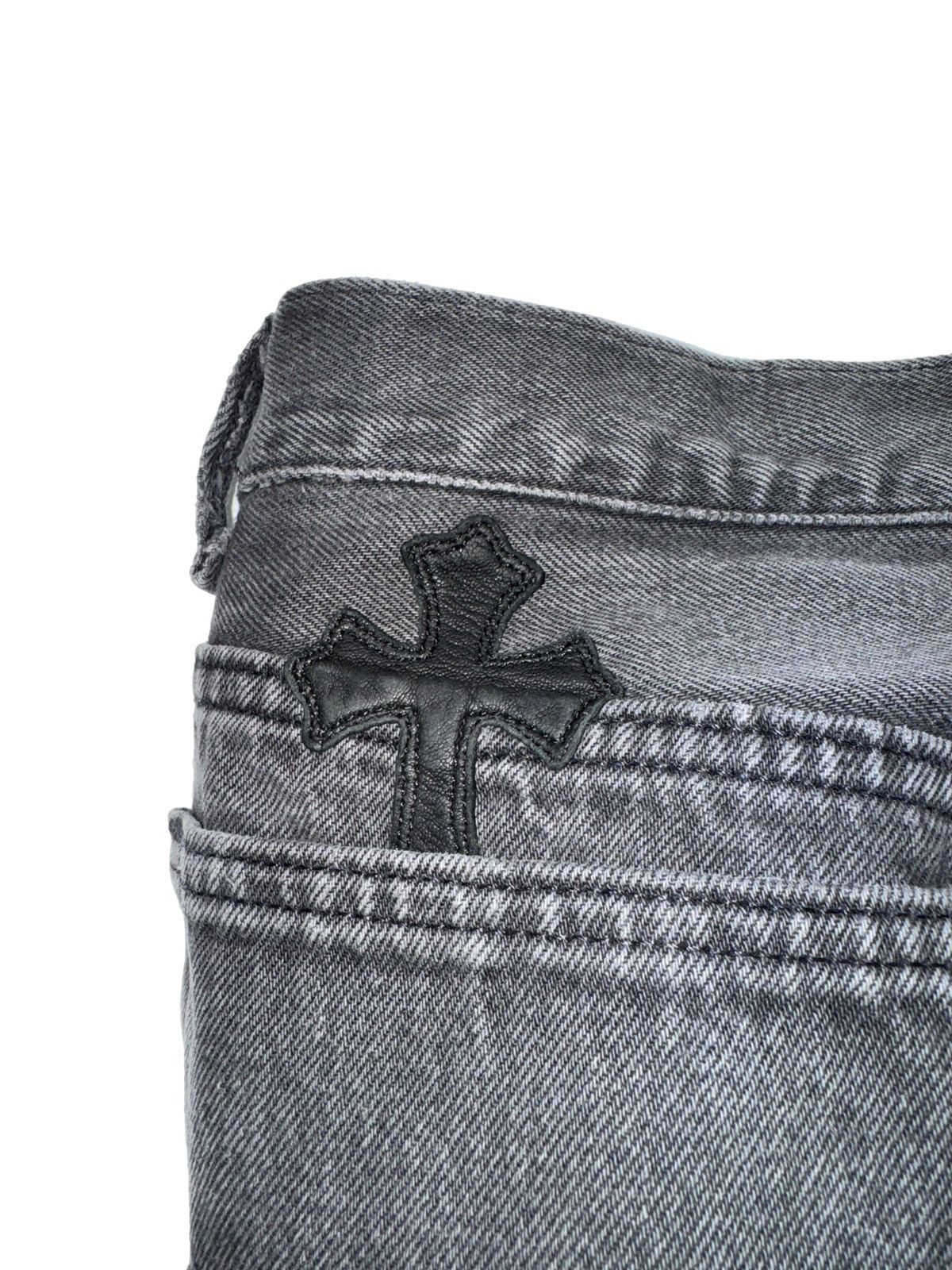 Chrome Hearts CHROME HEARTS BLACK LEATHER CROSS PATCH GREY LEVIS JEANS Size US 32 / EU 48 - 13 Thumbnail