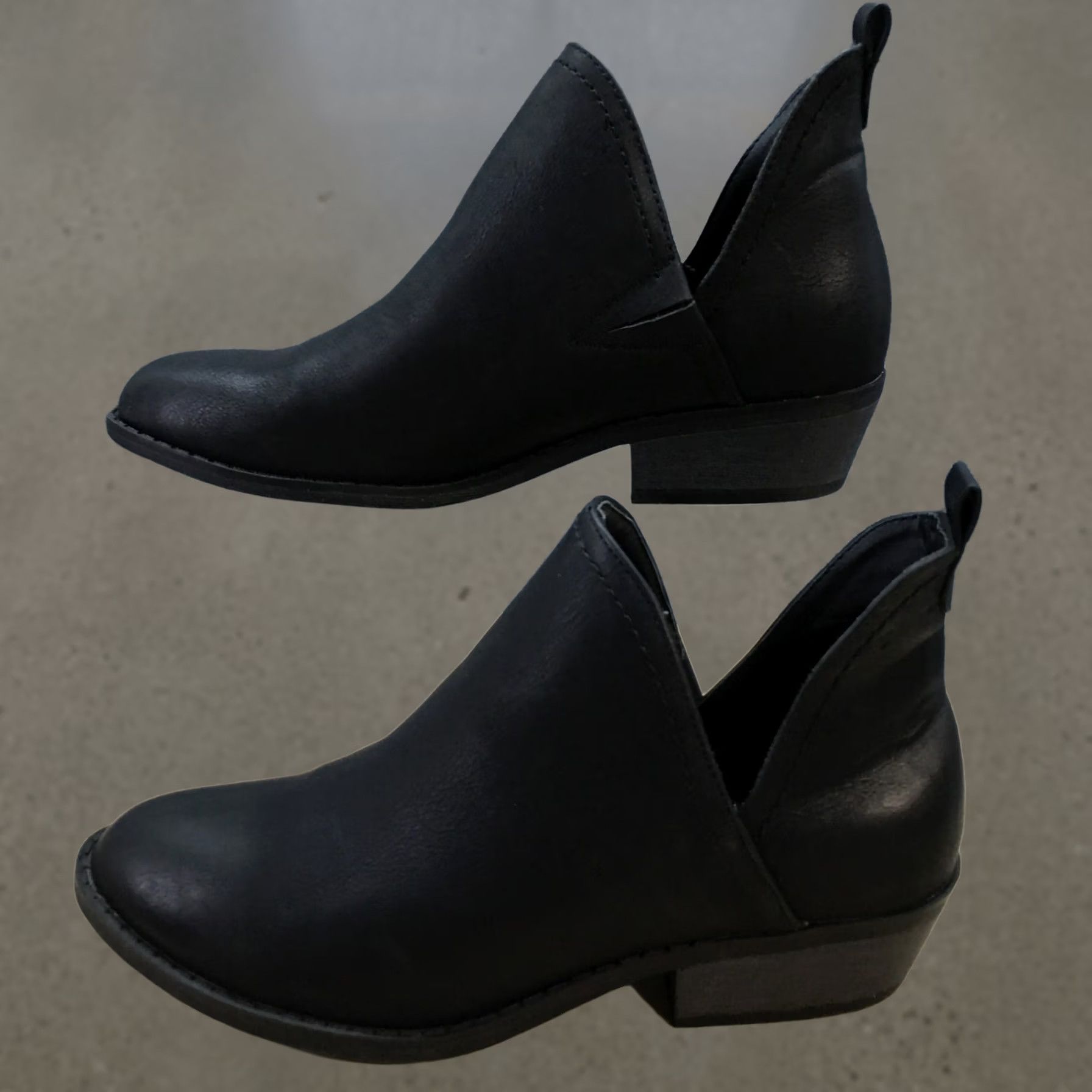 Vintage Universal Thread Boots Womens Ankle Booties 6.5 Black Faux Leather Pull On Nora Boot Size US 7 / IT 37 - 1 Thumbnail