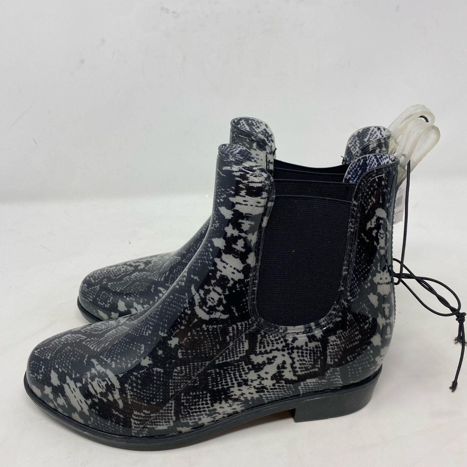 Other Time and Tru Snake print Ankle Rain Boot Womens Size 6 Size US 6 / IT 36 - 2 Thumbnail