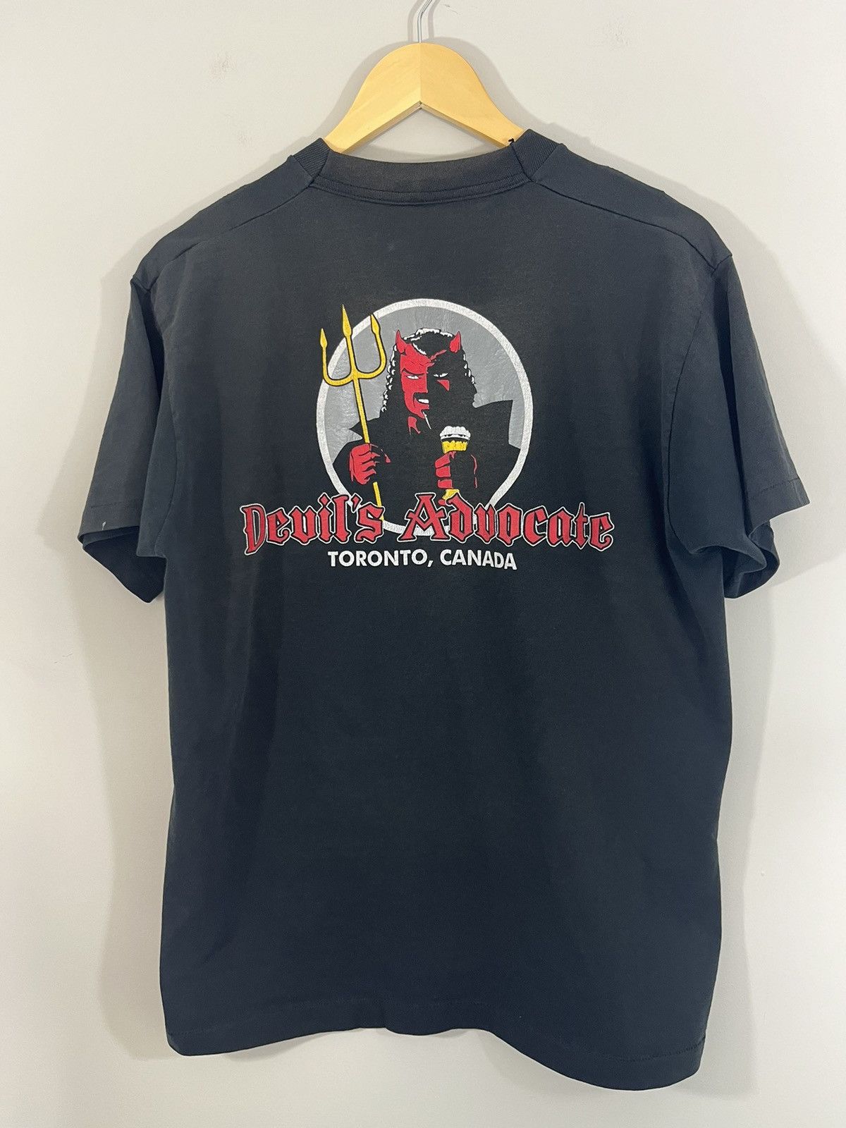 Vintage Single Stitch DEVILS ADVOCATE Paper Thin Beer Tee Size US L / EU 52-54 / 3 - 3 Thumbnail