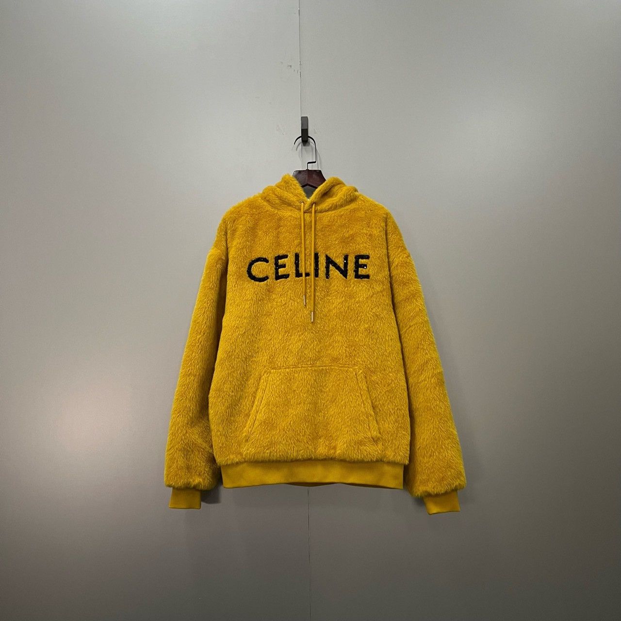Celine celine yellow logo pullover hoodie XS Size XS / US 0-2 / IT 36-38 - 1 Thumbnail