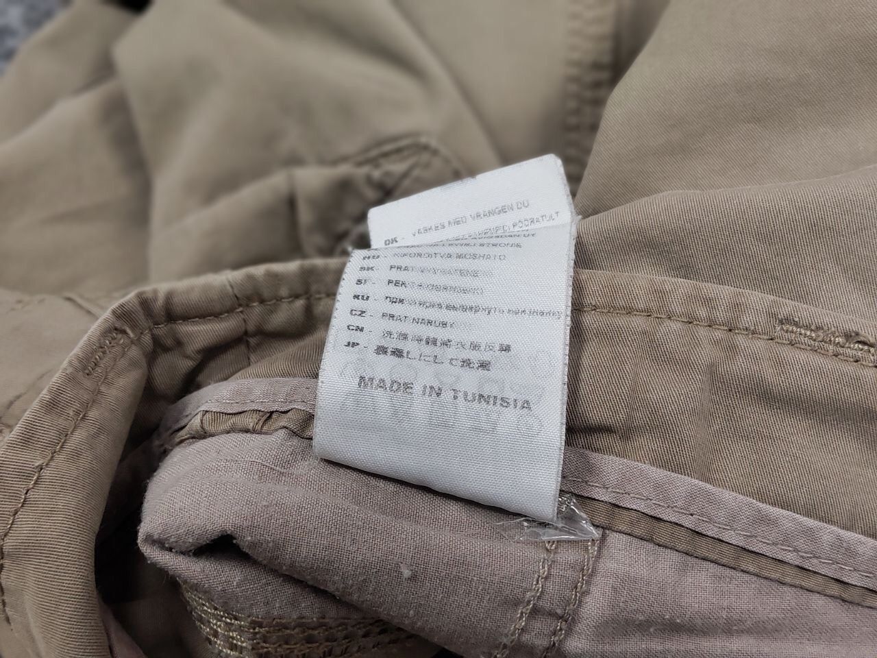 Carhartt Vintage 90's Carhartt Thrift Distressed Logo Cargo Pants Size US 30 / EU 46 - 18 Thumbnail
